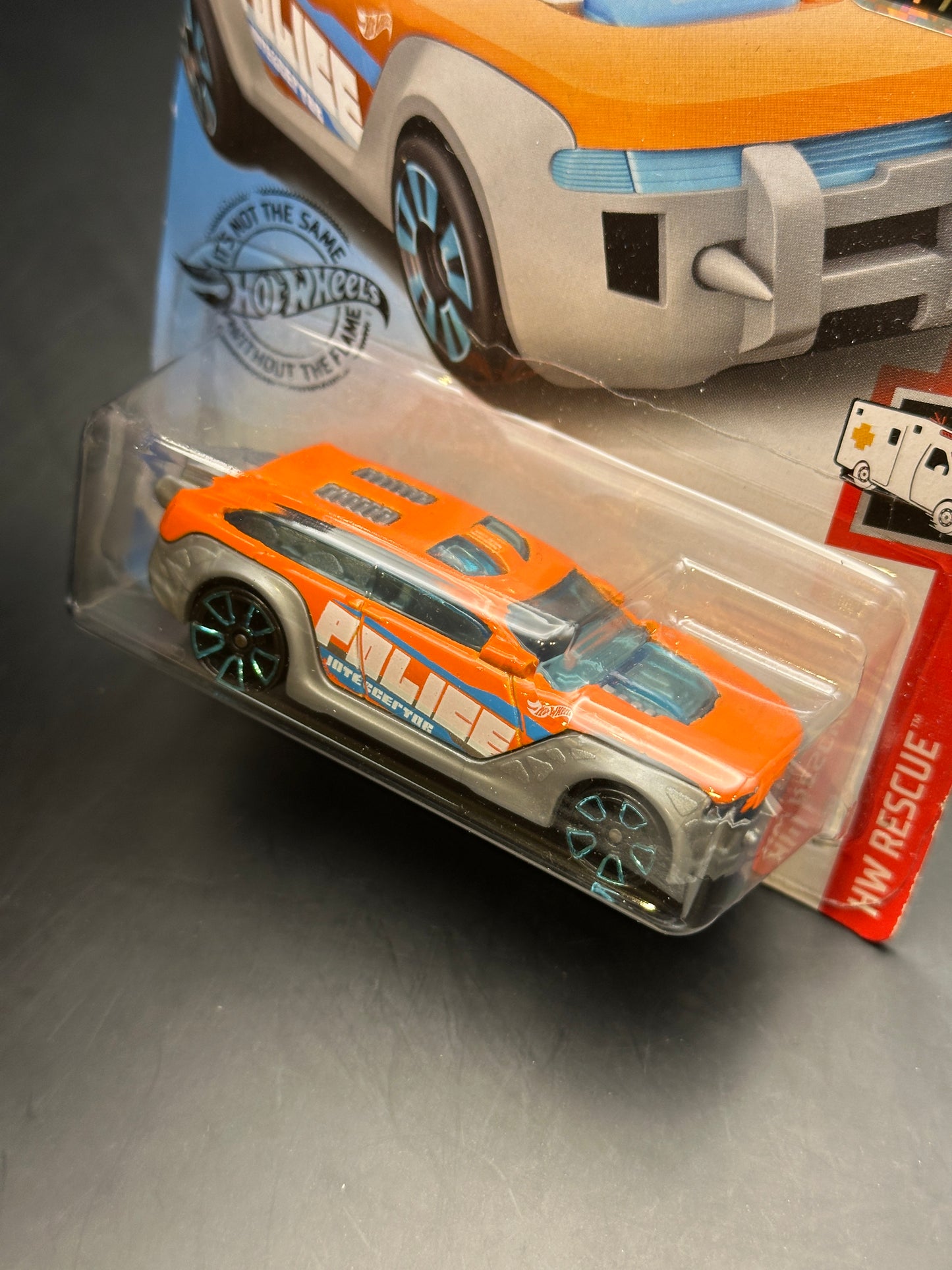HOT WHEELS - HW PURSUIT (2019) - HW RESCUE 9/10