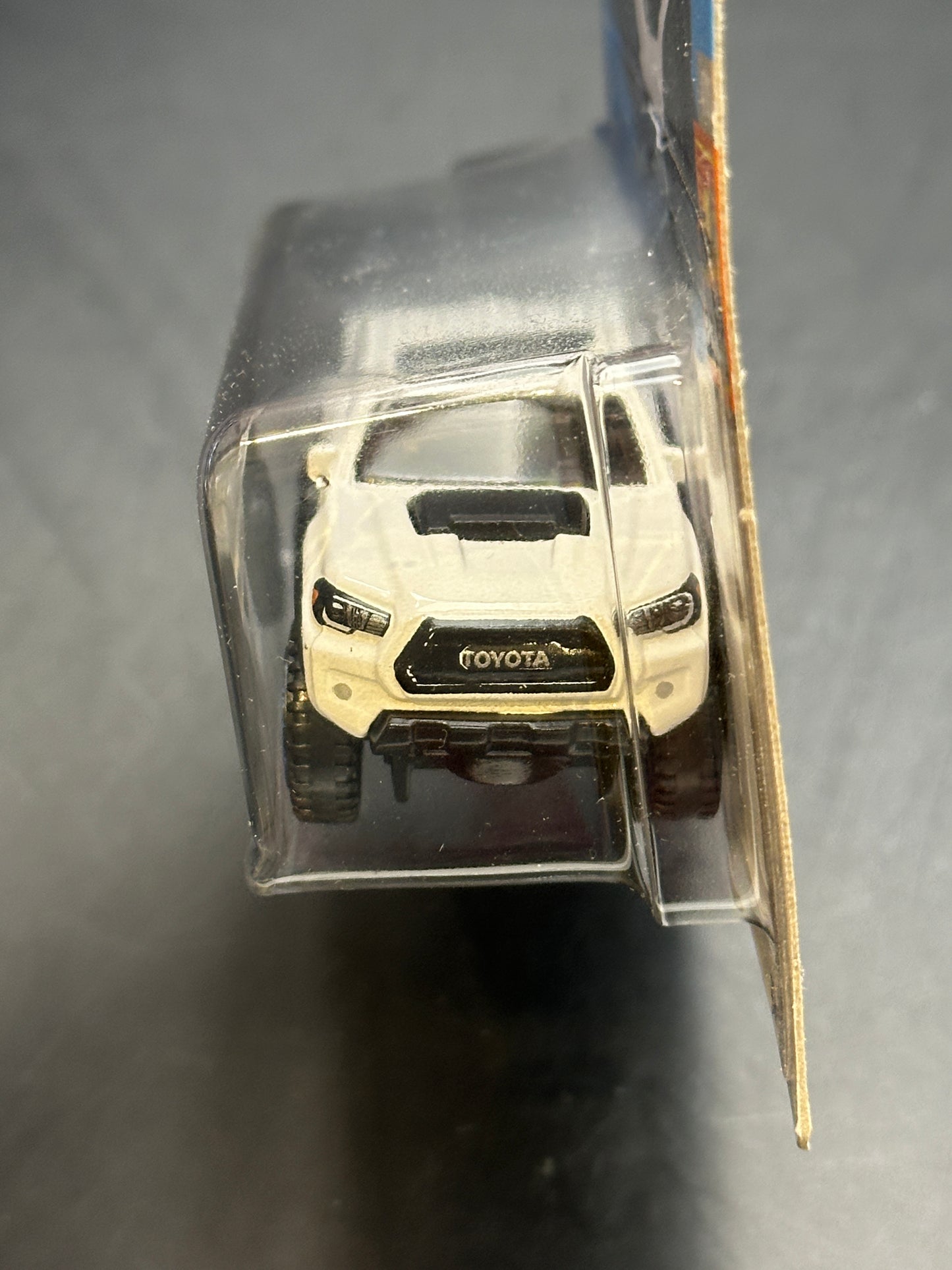 HOT WHEELS - 20 TOYOTA TACOMA (2023) - HW BAJA BLAZERS 4/10