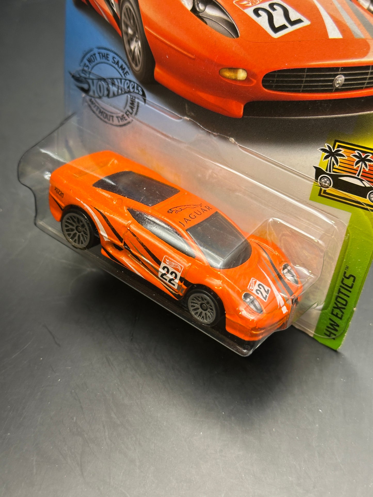 HOT WHEELS - JAGUAR XJ220 (2019) - HW EXOTICS 1/10