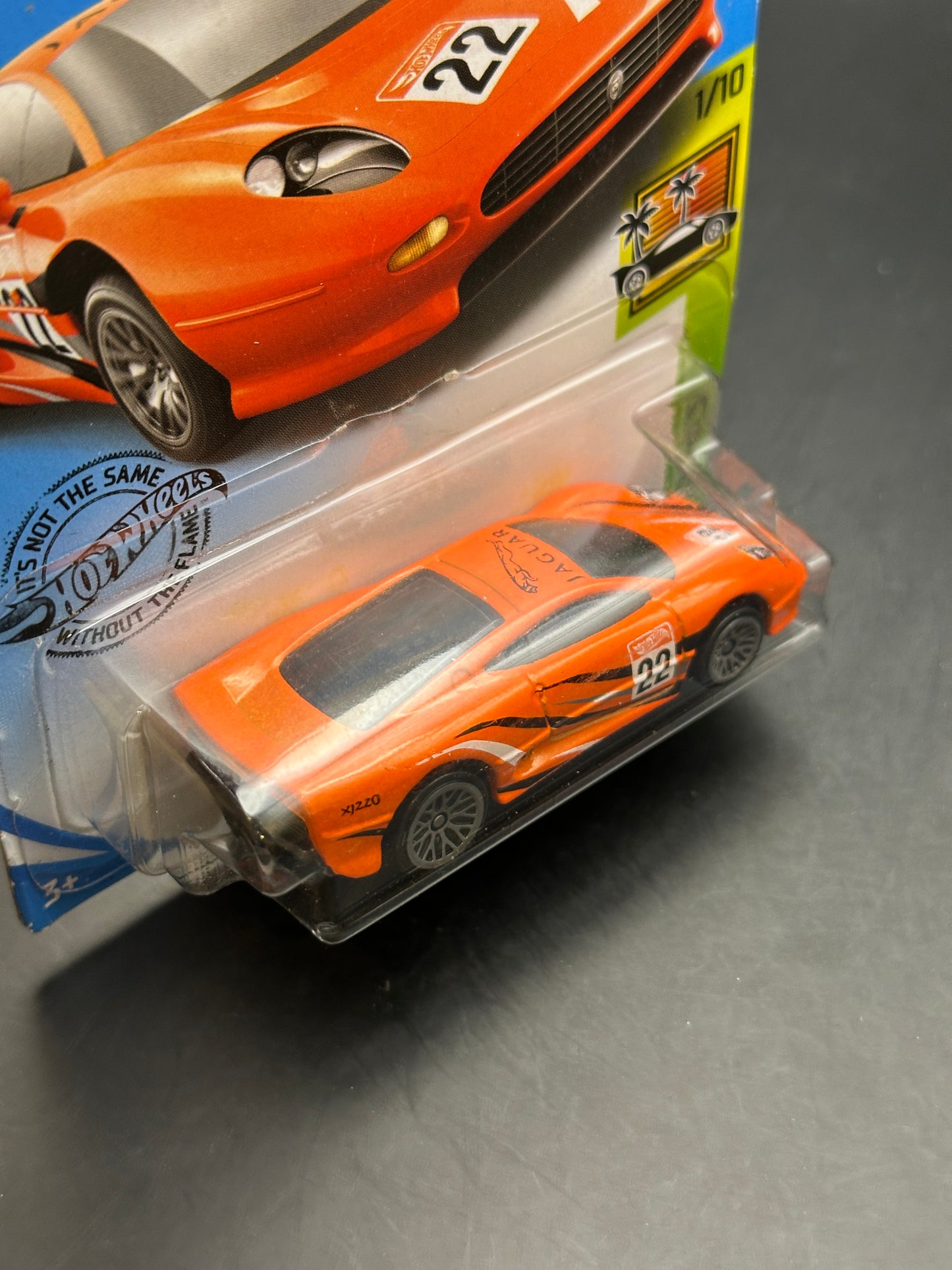 HOT WHEELS - JAGUAR XJ220 (2019) - HW EXOTICS 1/10