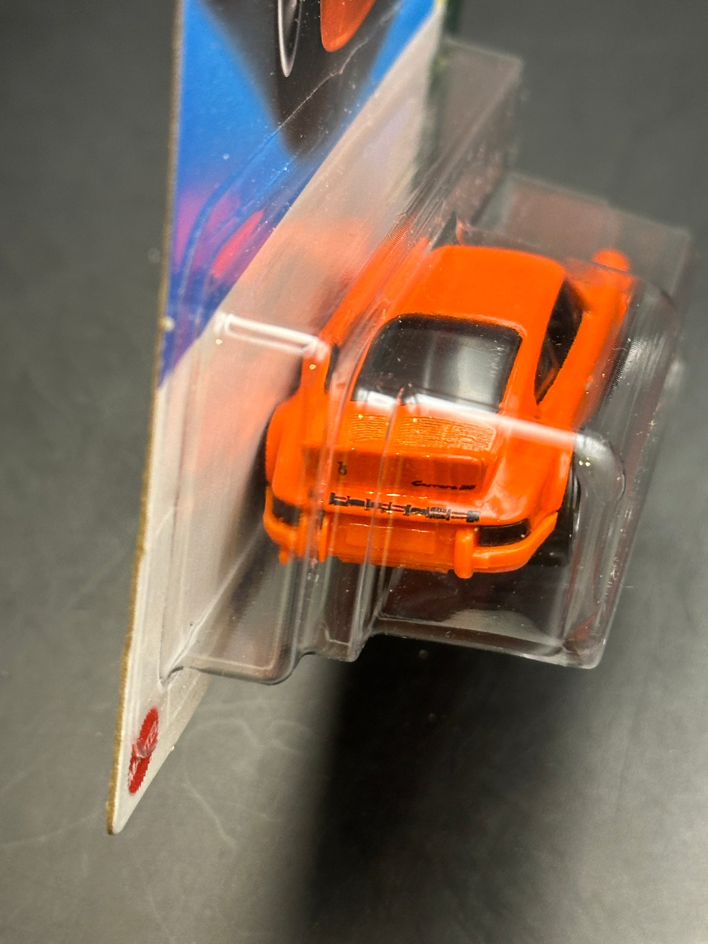HOT WHEELS - PORSCHE 911 CARRERA RS 2.7 (2023) - HW RETRO RACERS 8/10