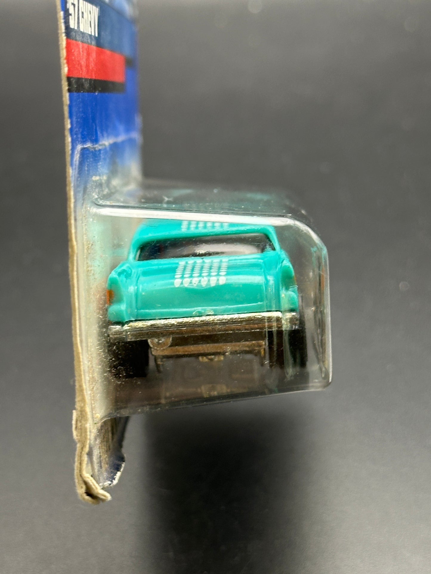 HOT WHEELS - 57 CHEVY (2000) - HW MAINLINE