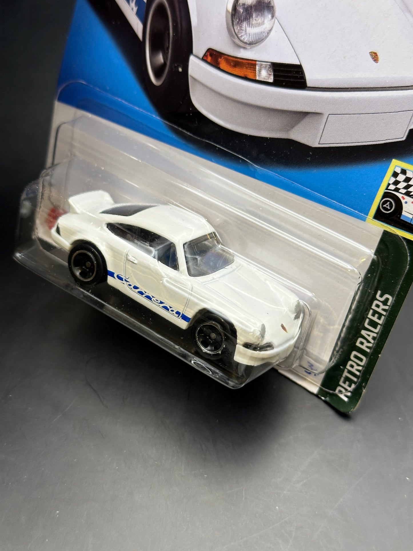 HOT WHEELS - PORSCHE 911 CARRERA RS 2.7 (2023) - HW RETRO RACERS 8/10