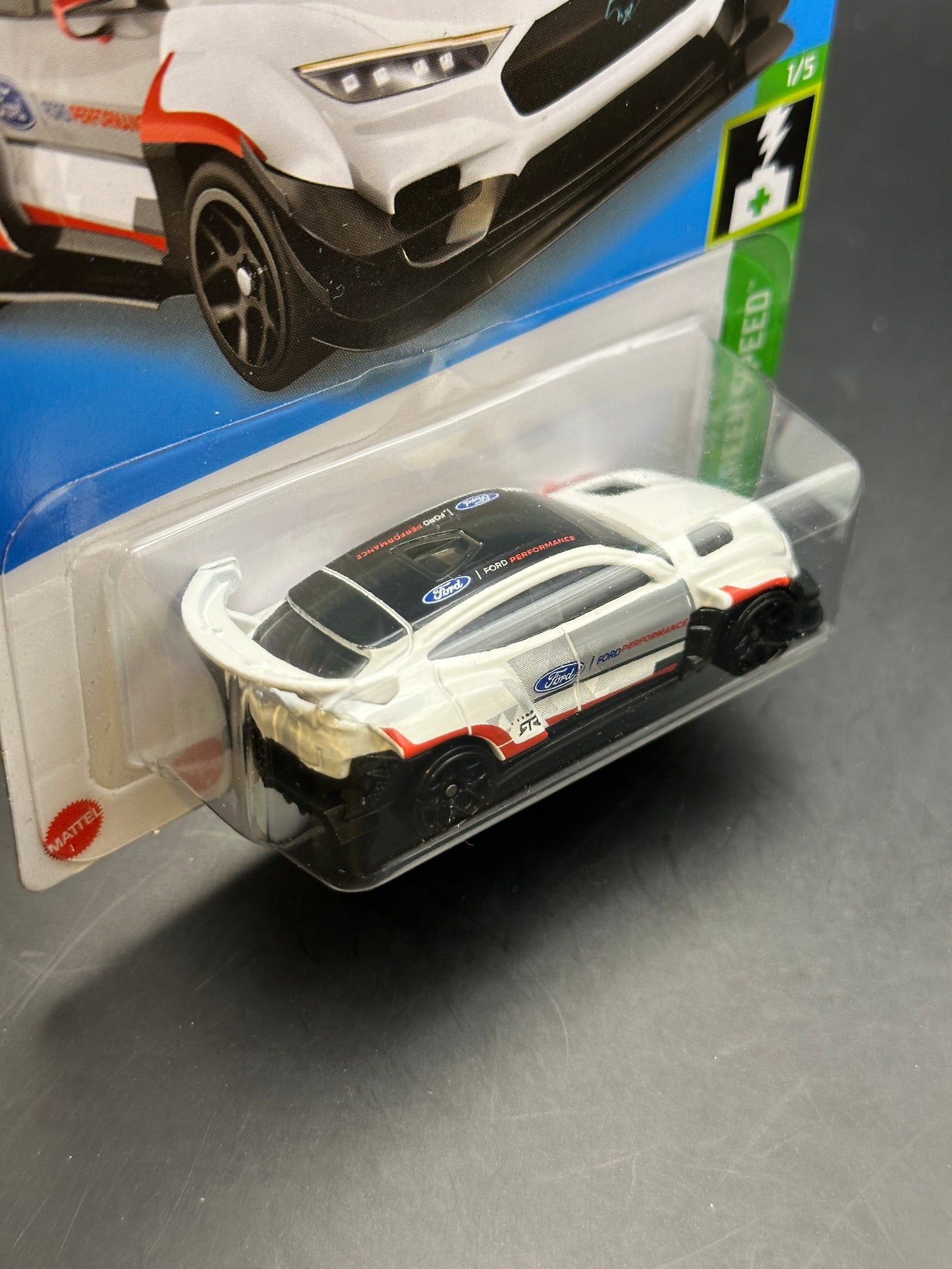 HOT WHEELS - FORD MUSTANG MACH E 1400 (2022) - HW GREEN SPEED 1/5