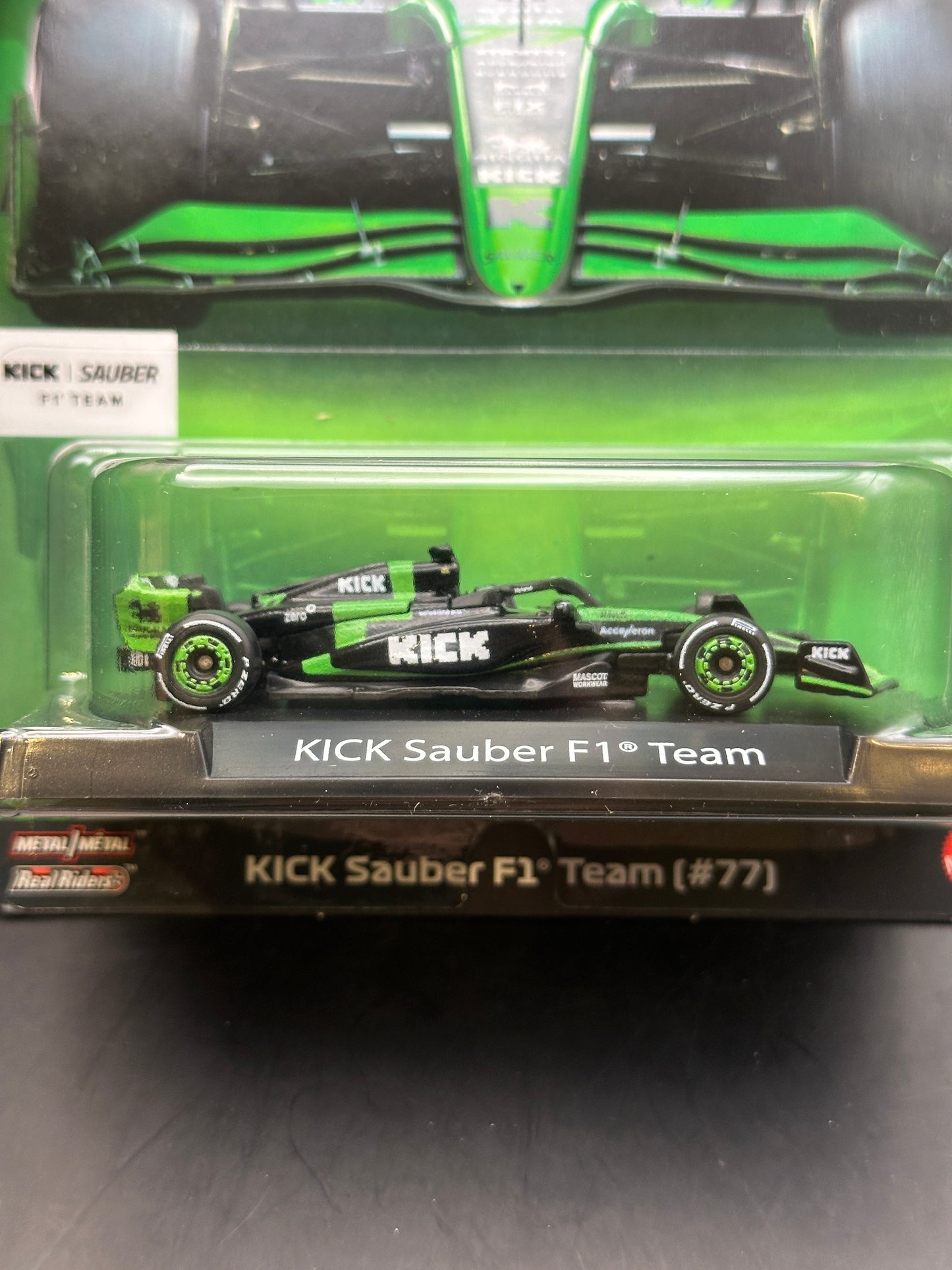 HOT WHEELS - VALTTERI BOTTAS KICK SAUBER F1 TEAM #77 (2025) - FORMULA 1 SERIES