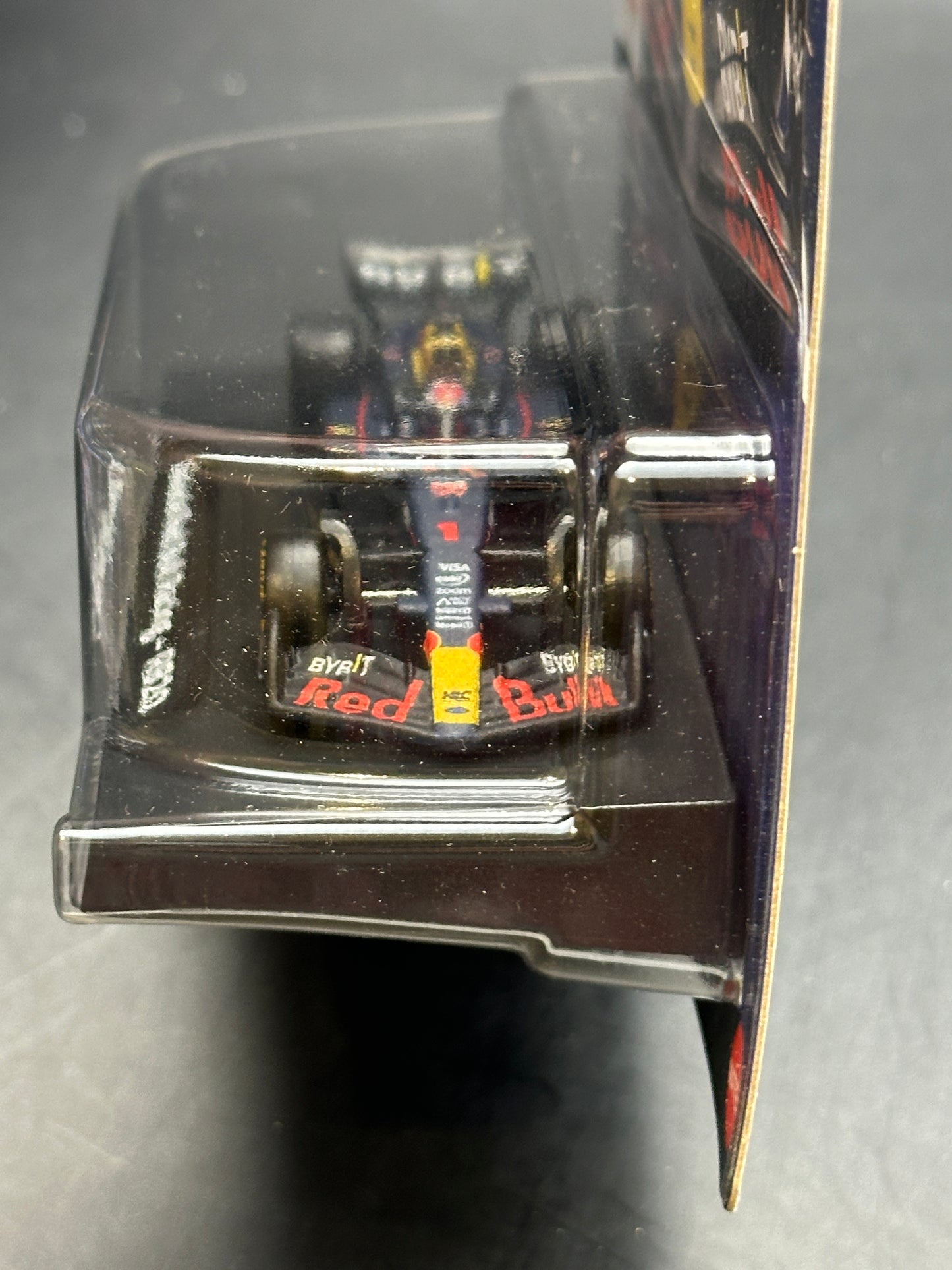 HOT WHEELS - MAX VERSTAPPEN ORACLE RED BULL RACING RB20 #1 (2025) - FORMULA 1 SERIES