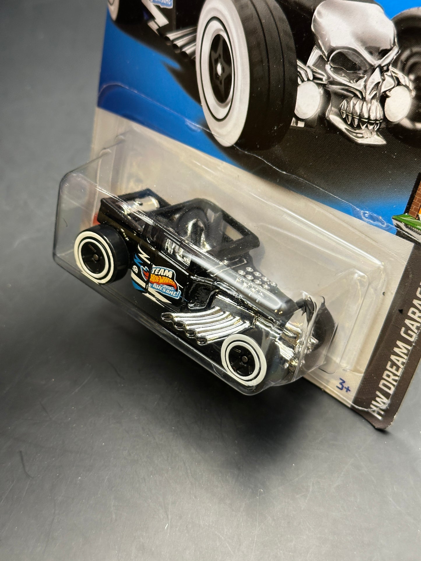 HOT WHEELS - BONE SHAKER (2023) - HW DREAM GARAGE 3/5