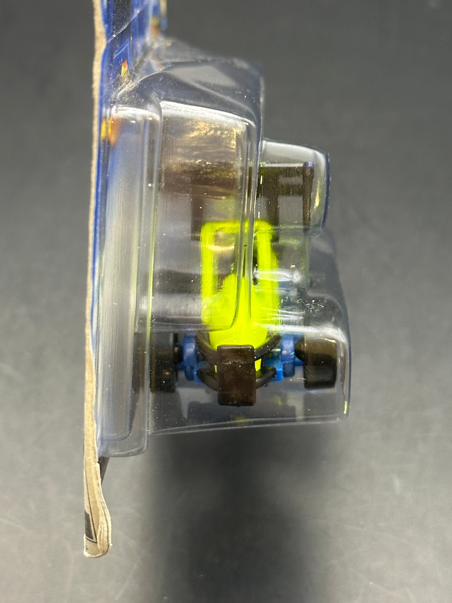 HOT WHEELS - SLIDEOUT (2001) - HW MAINLINE 129