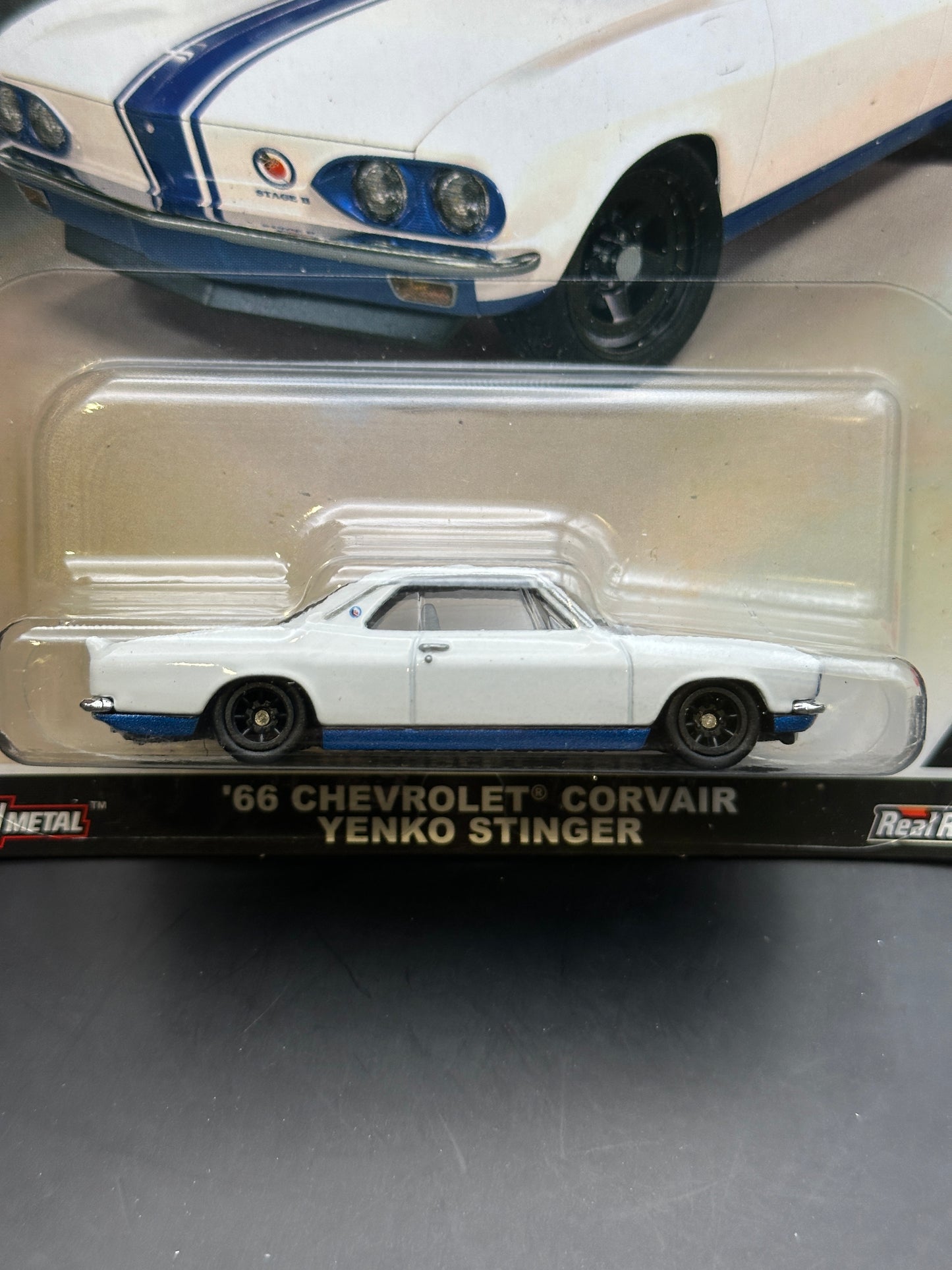 HOT WHEELS 66 CHEVROLET CORVAIR YENKO STINGER 2022 JAY LENOS GARAGE 3/5