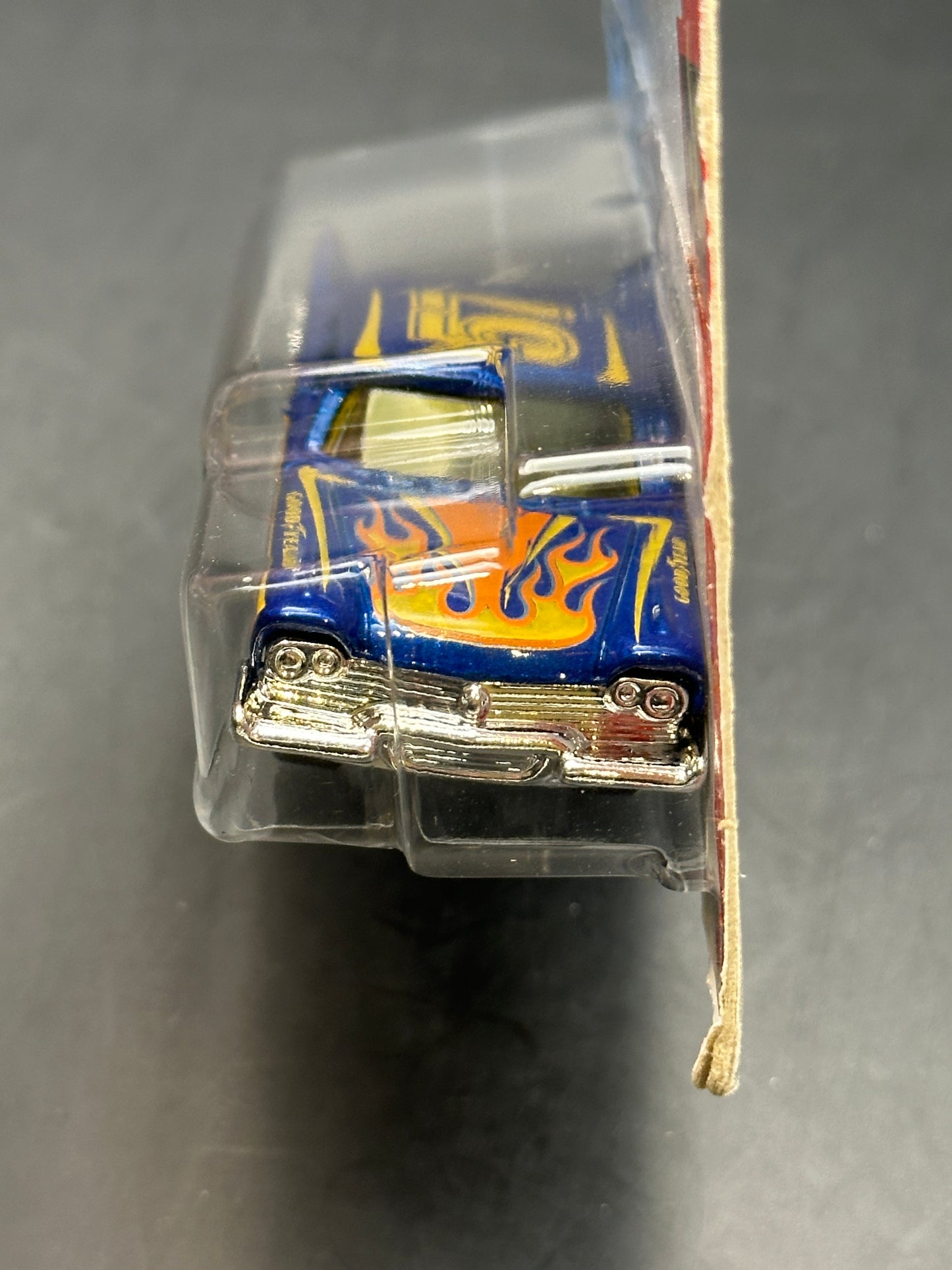HOT WHEELS - 57 PLYMOUTH FURY (2020) - HW FLAMES 2/10