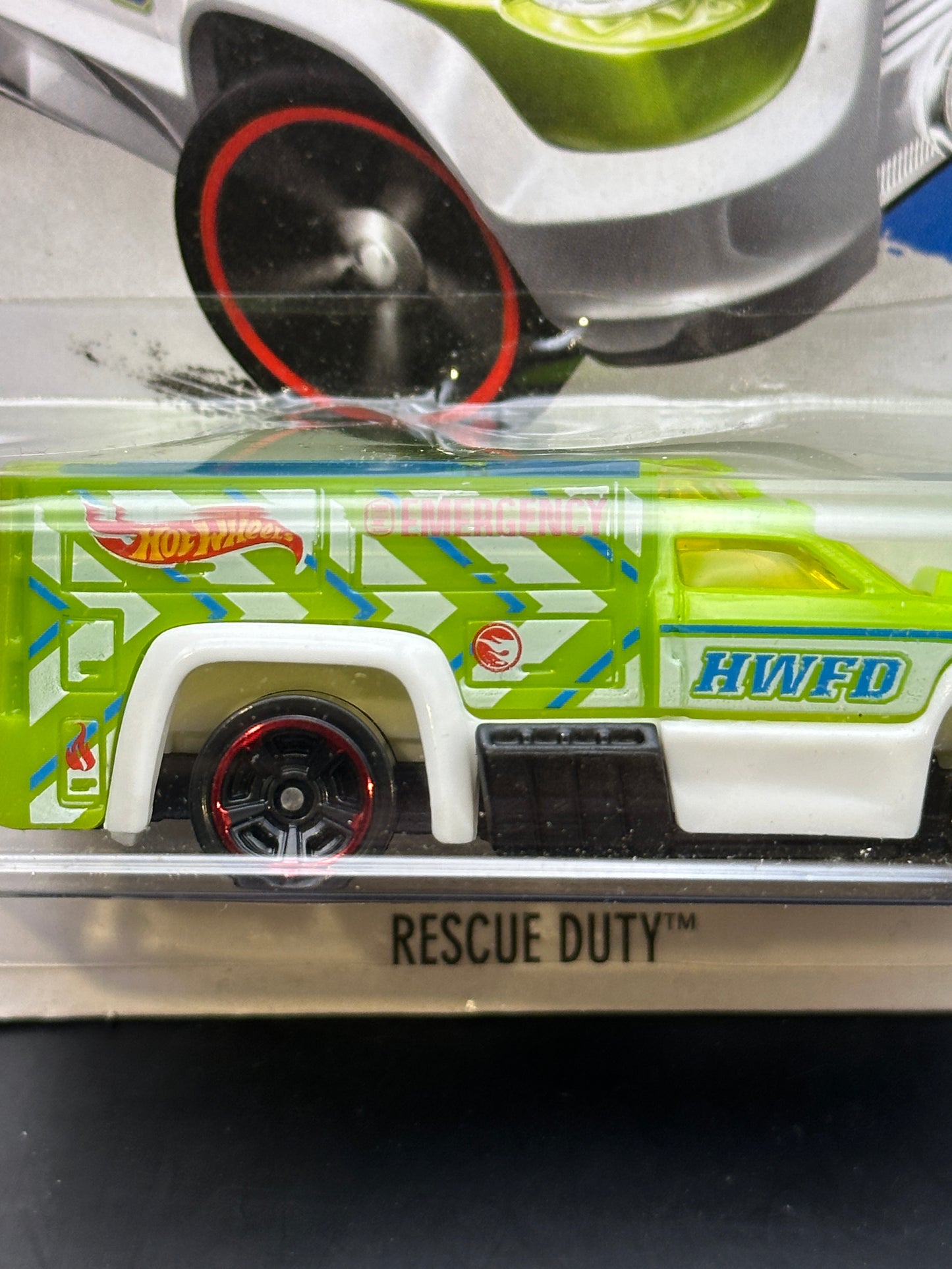 HOT WHEELS - RESCUE DUTY - TREASURE HUNT (2014) - HW CITY