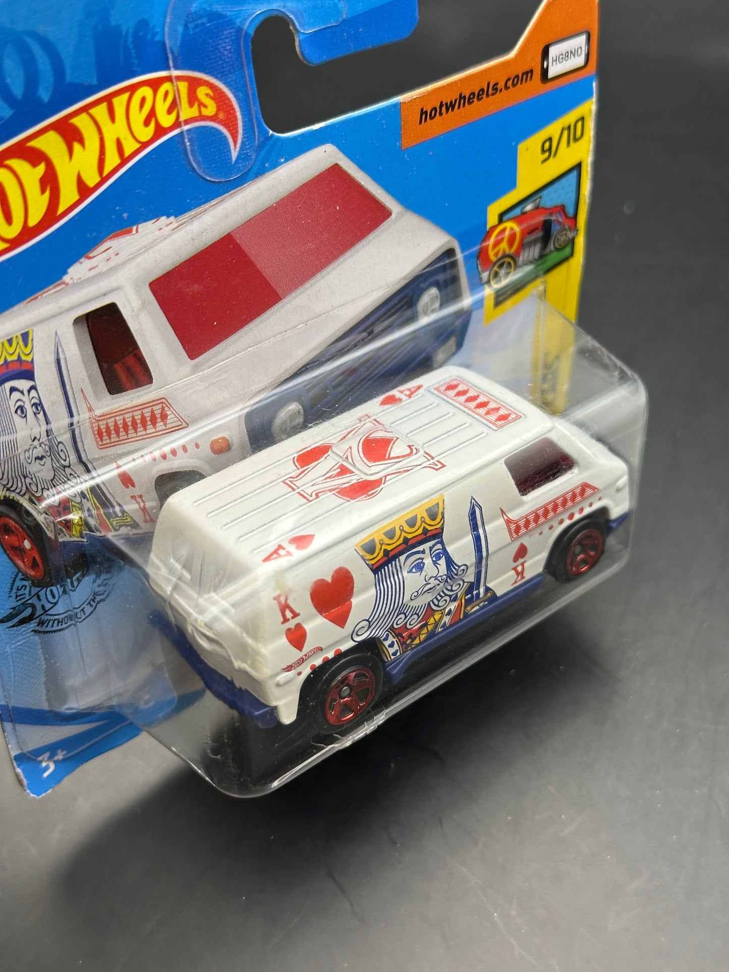 HOT WHEELS - SUPER VAN (2020) - HW ART CARS 9/10