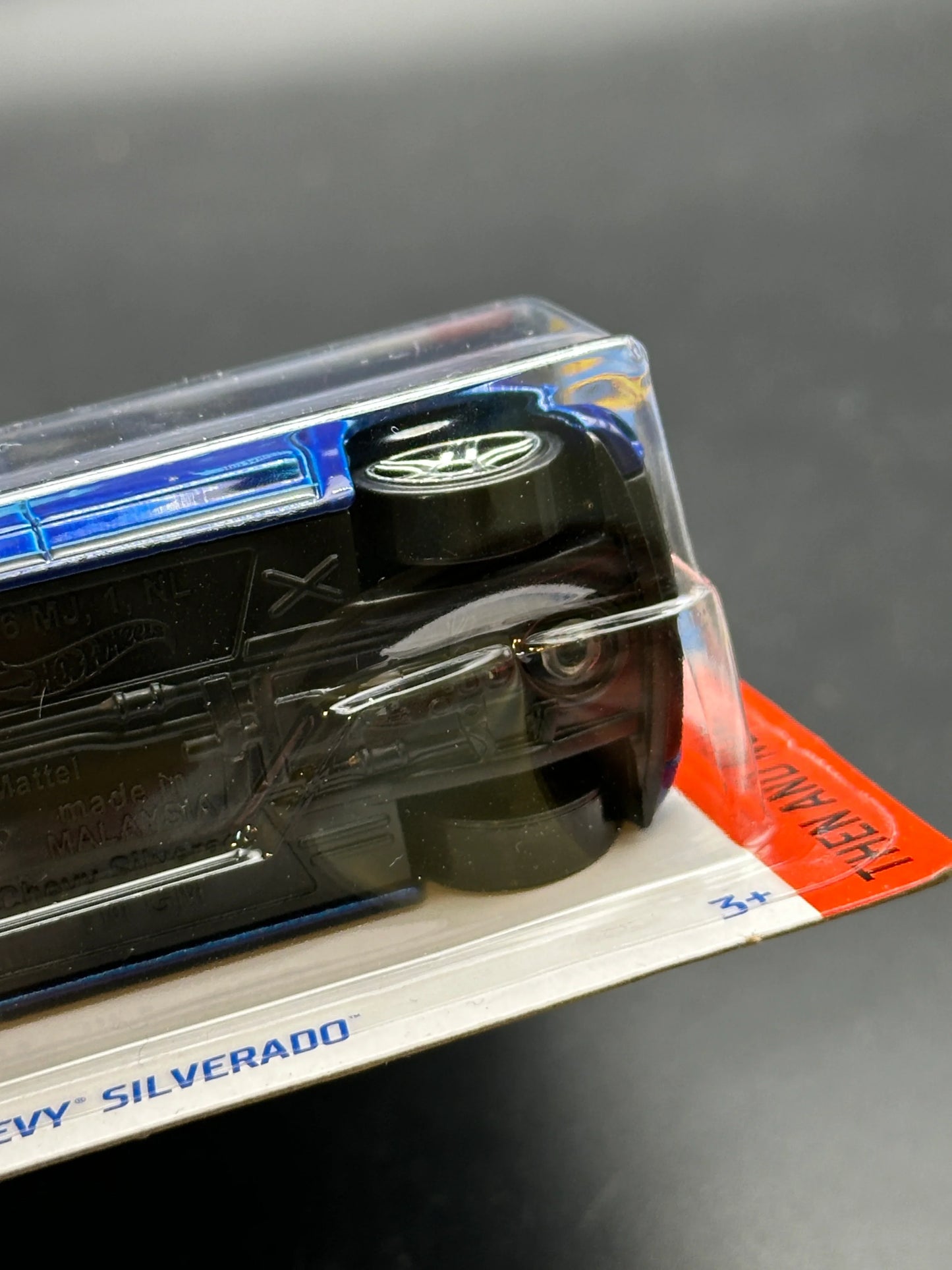 HOTWHEELS - CHEVY SILVERADO (2024) - HW THEN AND NOW 3/10