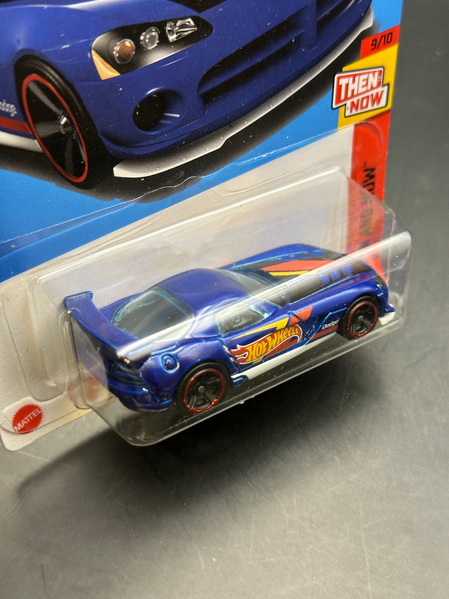 HOT WHEELS - DODGE VIPER SRT10 ACR (2022) - HW THEN AND NOW 9/10