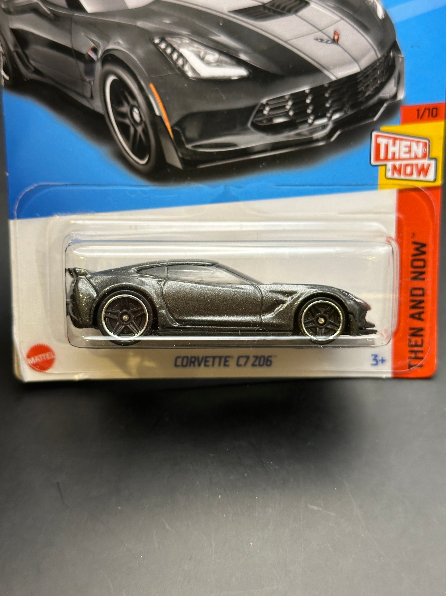 HOT WHEELS - CORVETTE C7 Z06 (2023) - HW THEN AND NOW 1/10