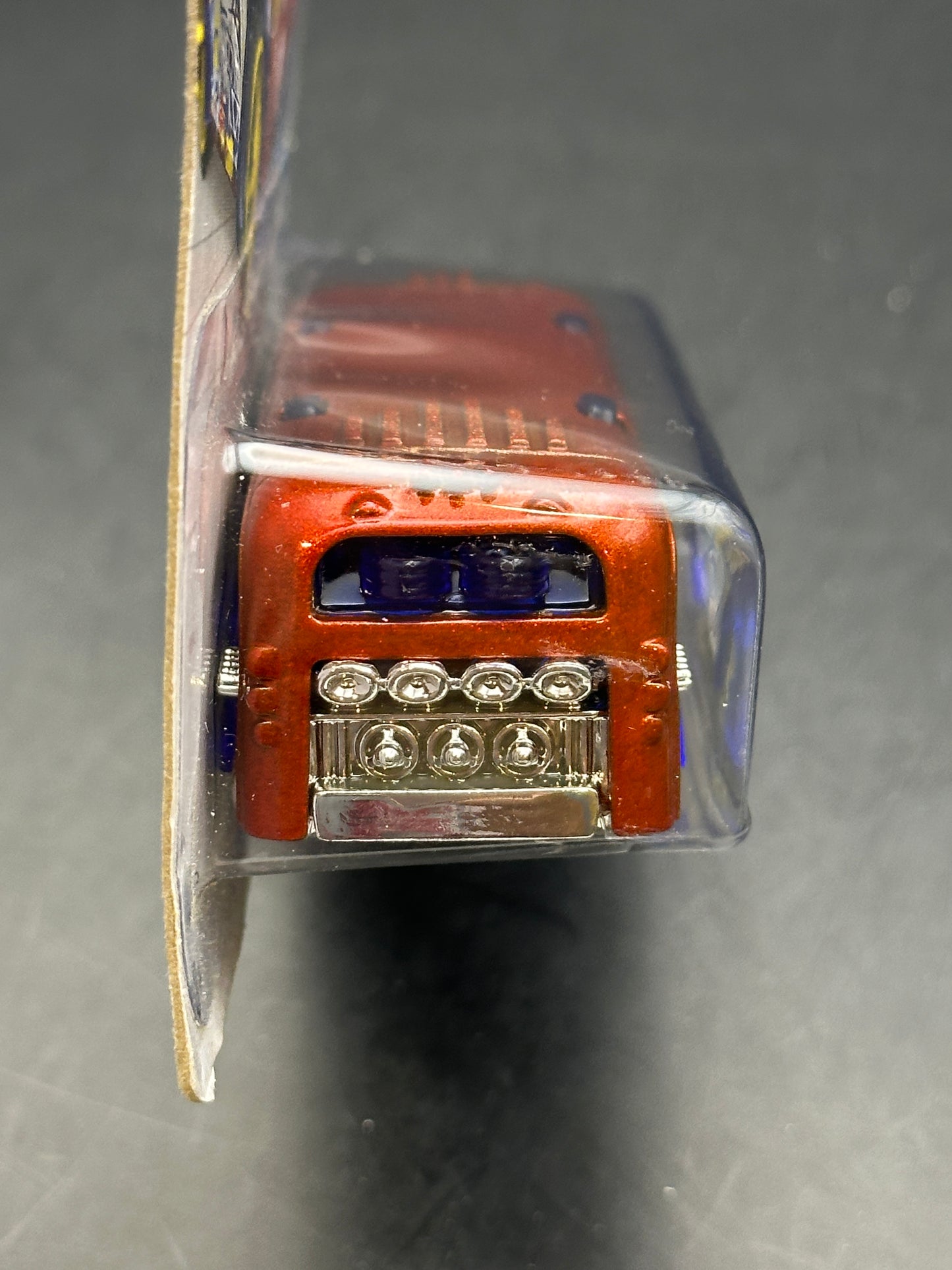 HOT WHEELS - SURFS UP BUS (2013) - HW CITY