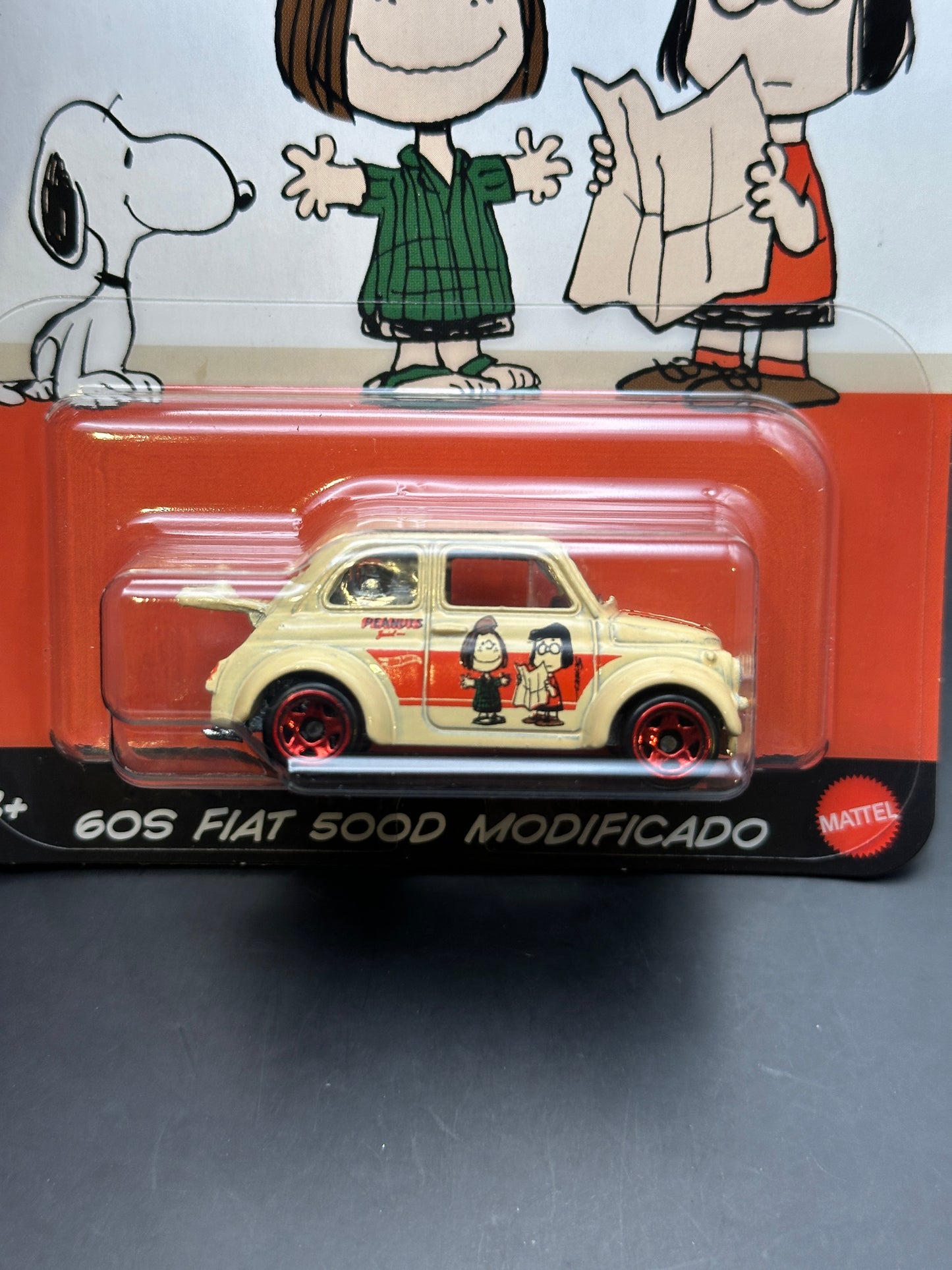 HOT WHEELS SILVER SERIES - 60s FIAT 500D MODIFICADO (2025) - PEANUTS 75 YEARS SERIES 5/5