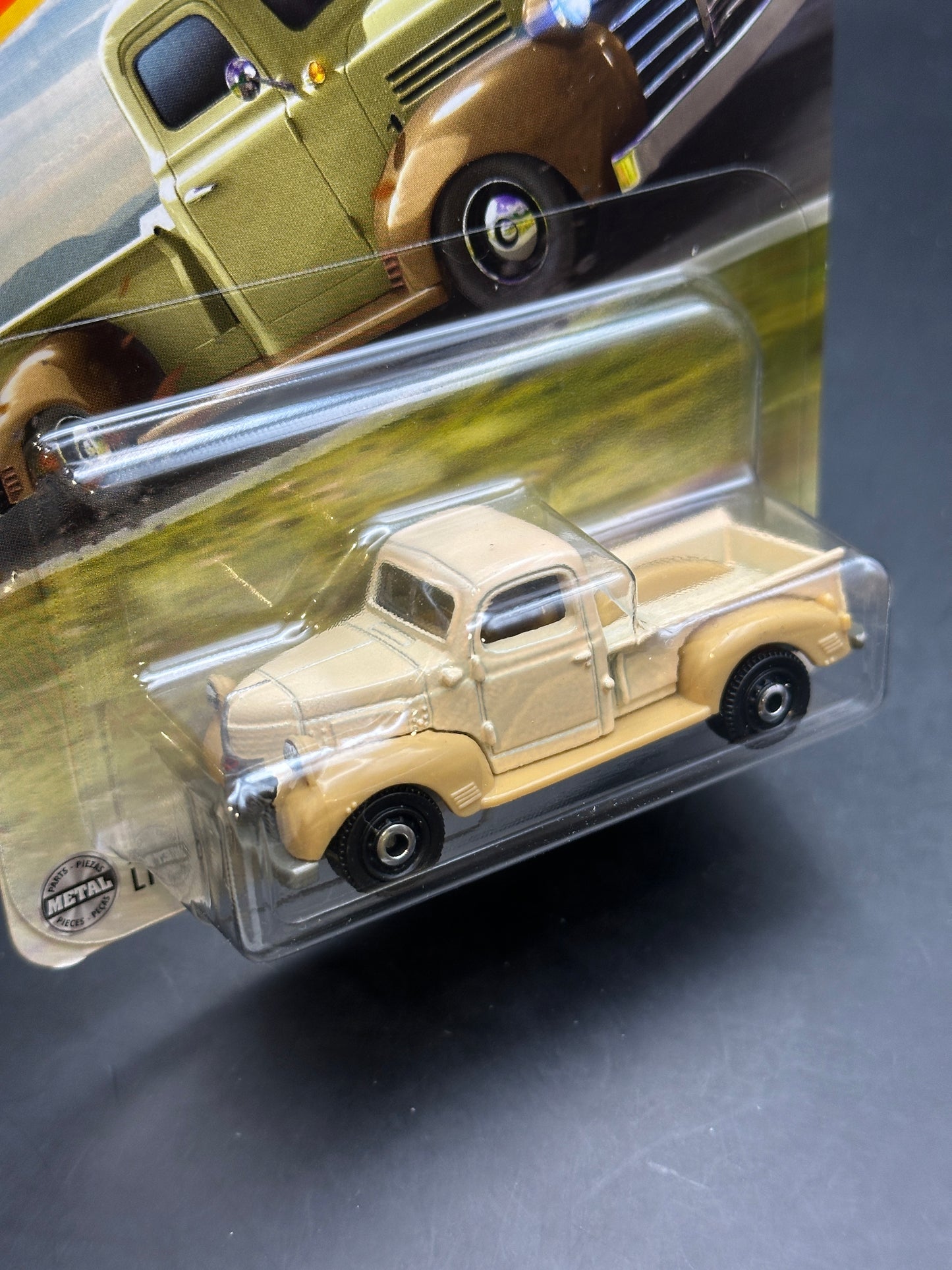 MATCHBOX - 1940 DODGE V-SERIES TRUCK - 119/125 - DIECAST