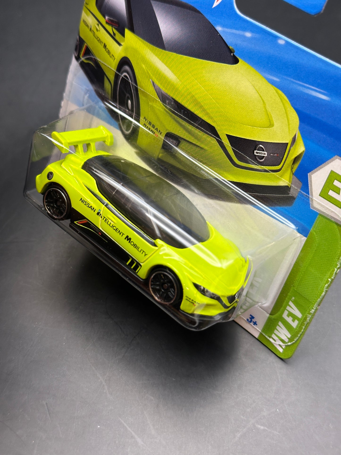 HOT WHEELS - NISSAN LEAF NISMO RC 02 TREASURE HUNT (2025) - HW EV 10/10