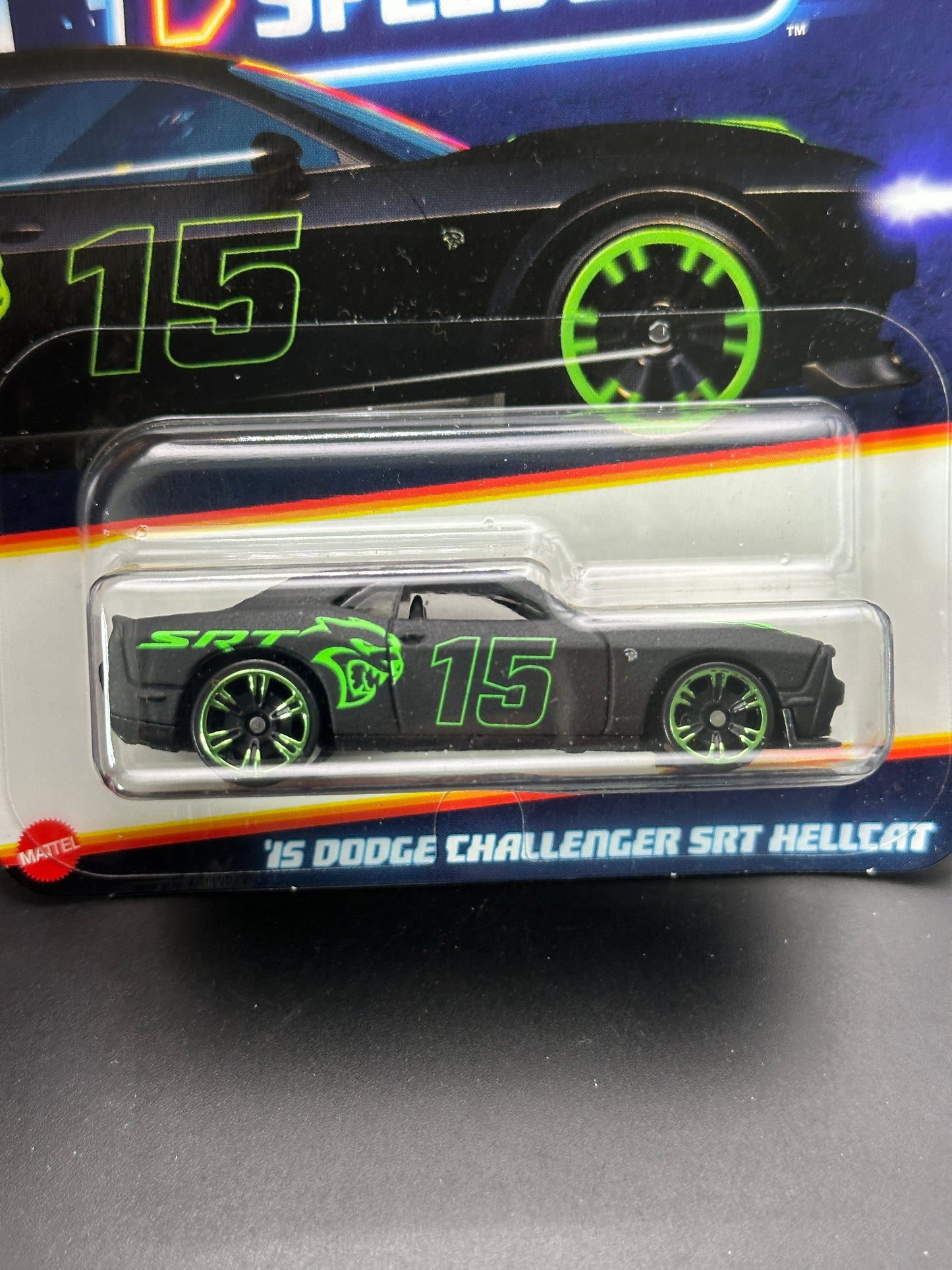 HOT WHEELS - 15 DODGE CHALLENGER SRT HELLCAT (2024) - NEON SPEEDERS SERIES 6/8