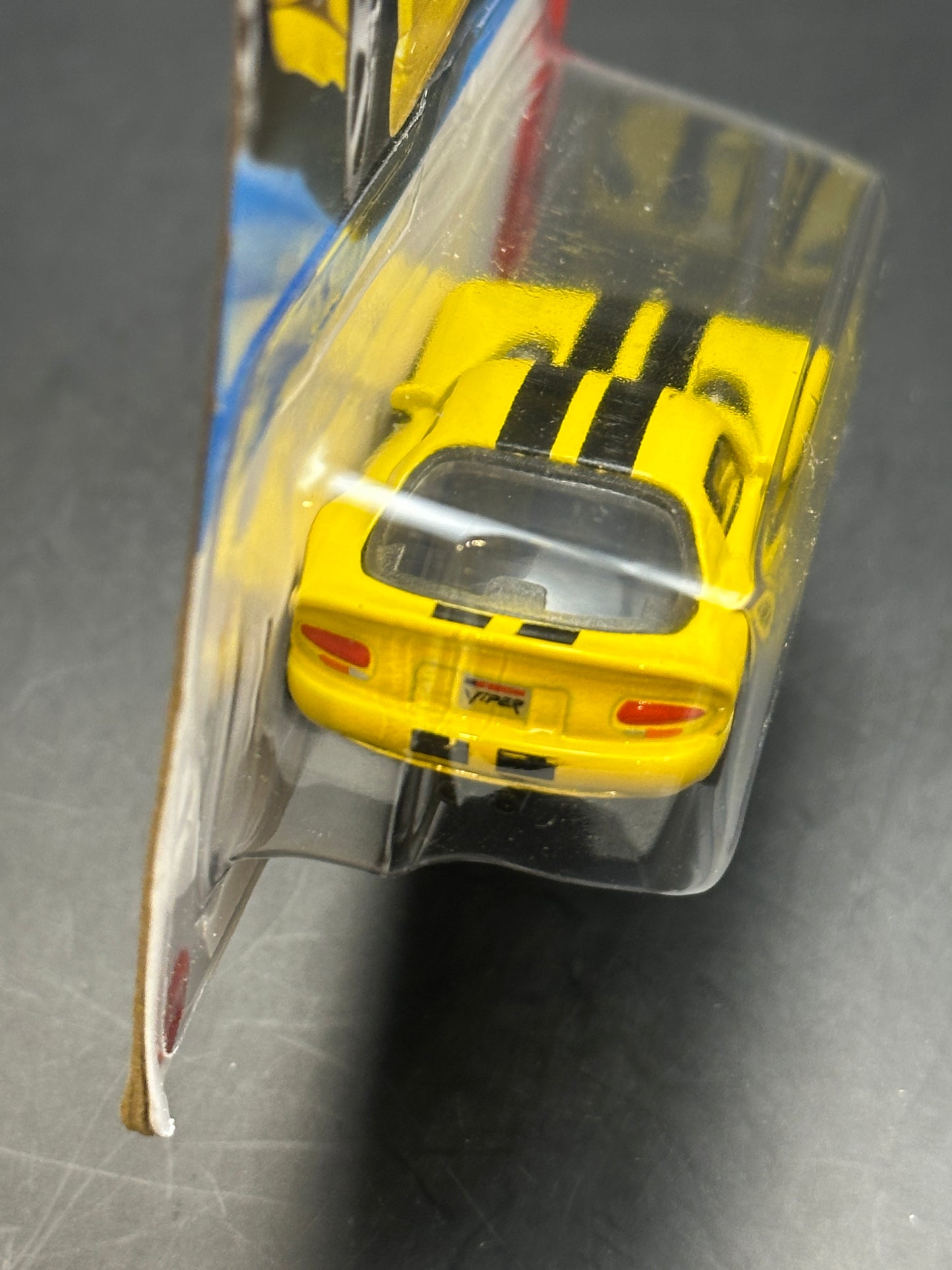 HOT WHEELS - 96 DODGE VIPER GTS (2025) - HW THEN AND NOW 4/10