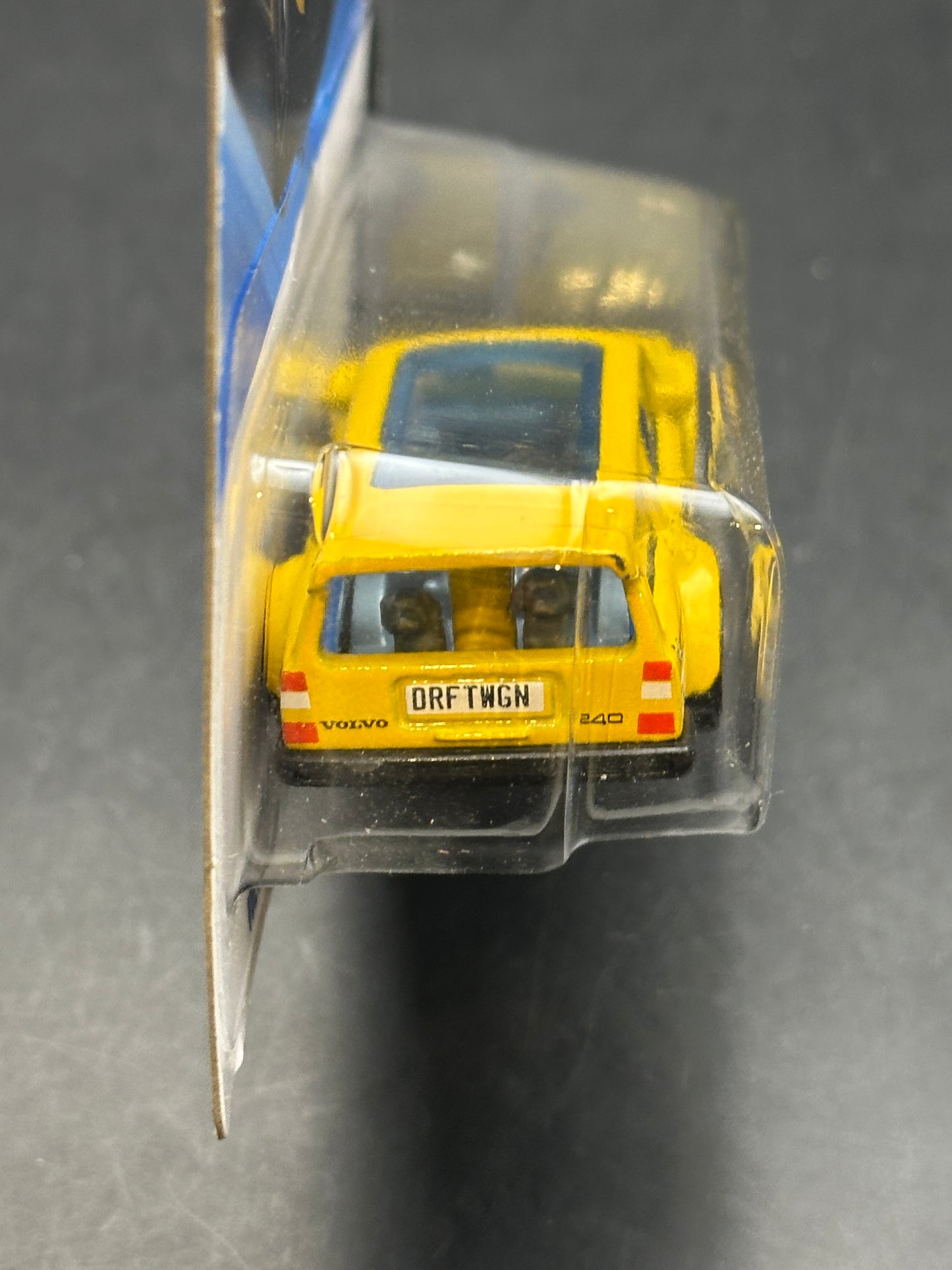 HOT WHEELS - VOLVO 240 DRIFT WAGON (2026) - HW MODS 2/5