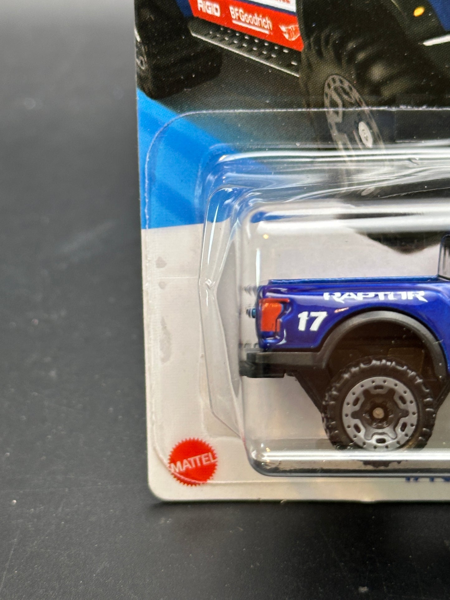 HOT WHEELS - 17 FORD F 150 RAPTOR (2025) - HW DIRT 9/10