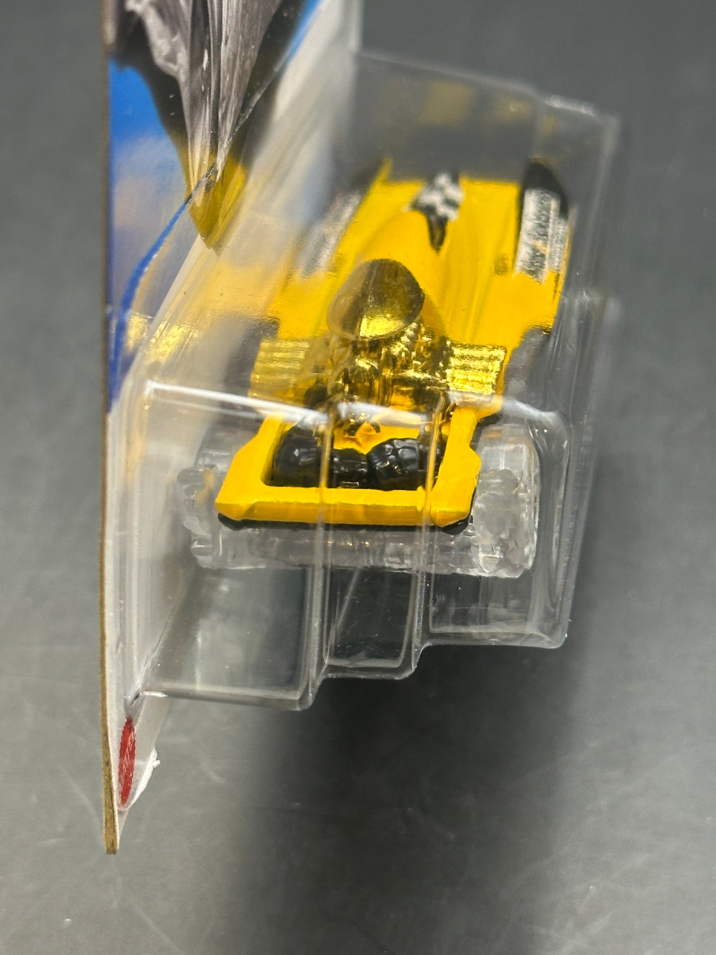 HOT WHEELS - MAD SPLASH (2023) - HW METRO 6/10