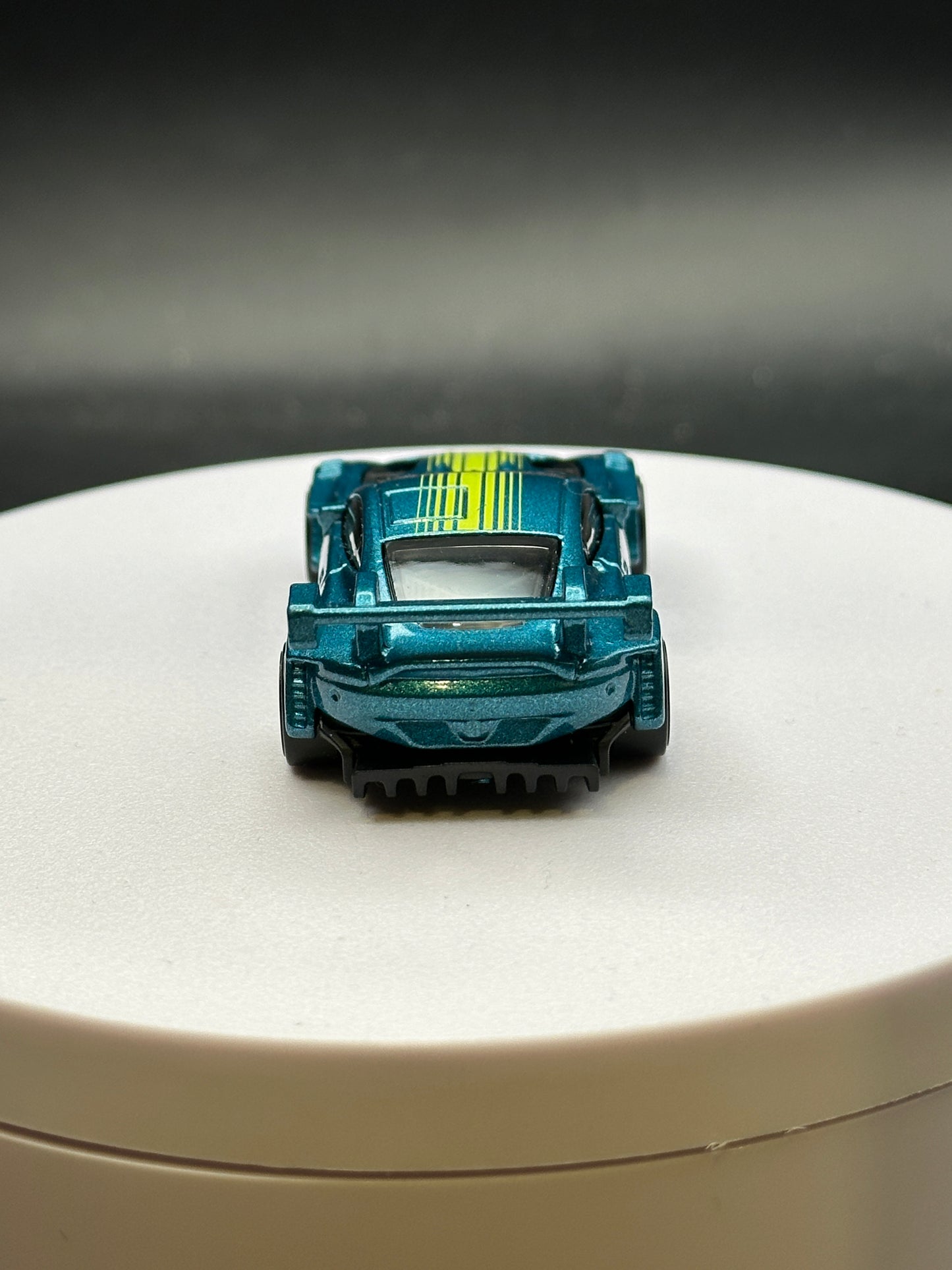 HOT WHEELS - 2024 ASTON MARTIN VANTAGE GT3 (2026) - HW EXOTICARS 9/10 - LOOSE