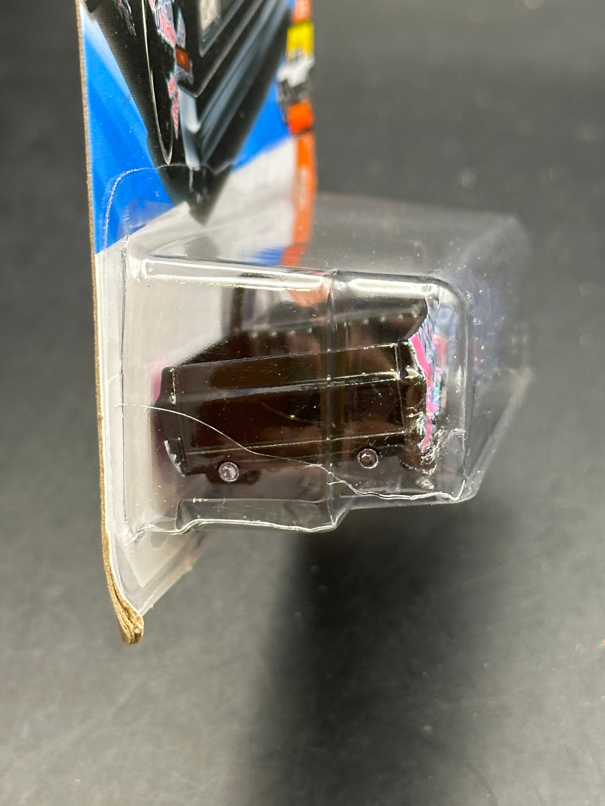 HOT WHEELS - 83 CHEVY SILVERADO (2026) - HW TRUCKIN ALONG 3/5