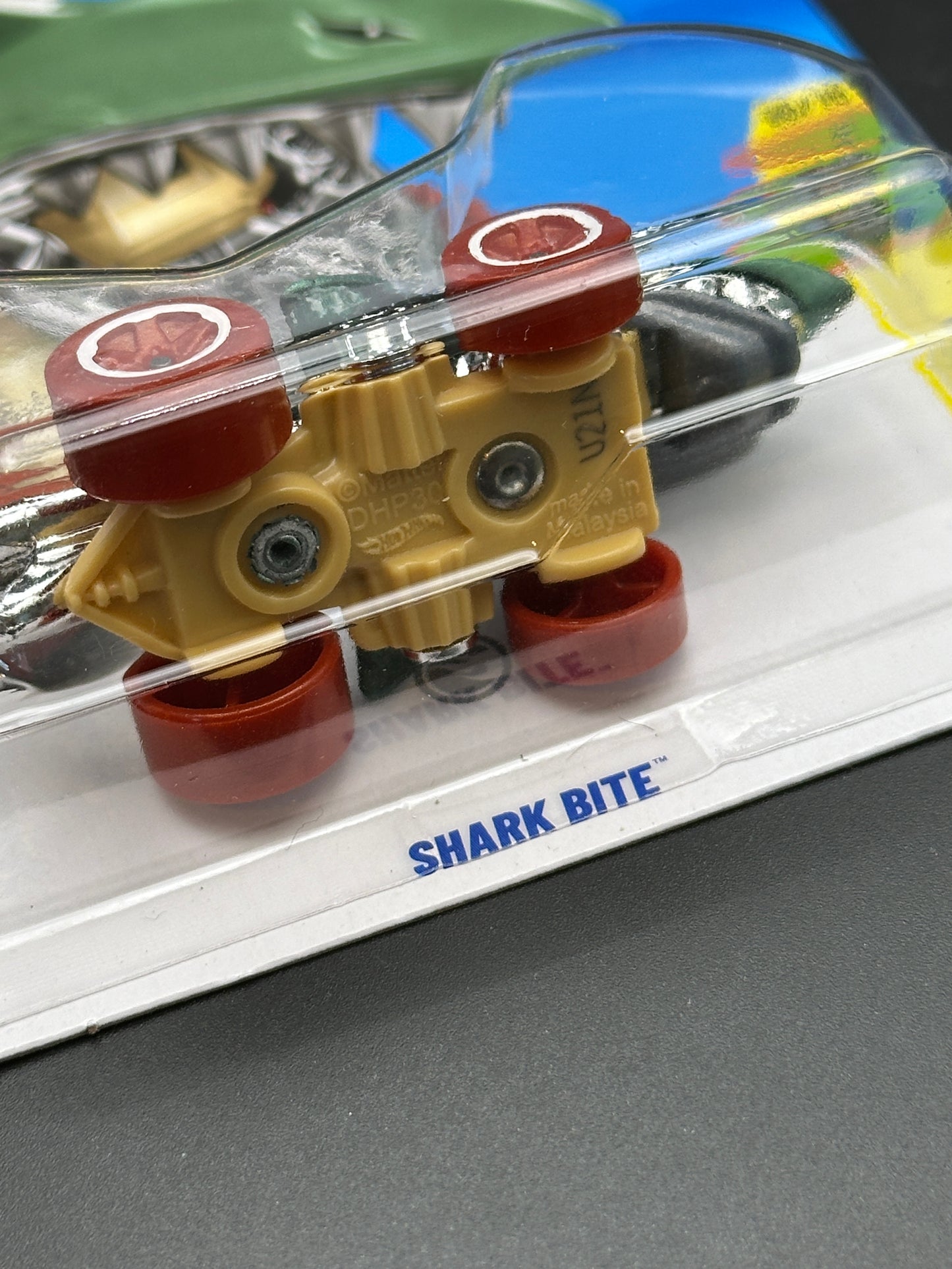 HOT WHEELS - SHARK BITE (2025) - TREASURE HUNT - HW EXPERIMOTORS 10/10