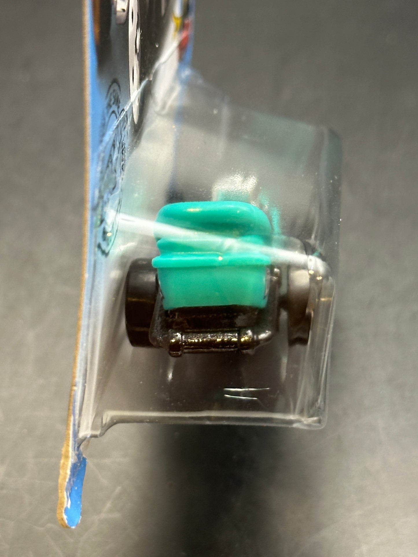 HOT WHEELS - DIAPER DRAGGER (2019) - HW RIDE ONS 4/5