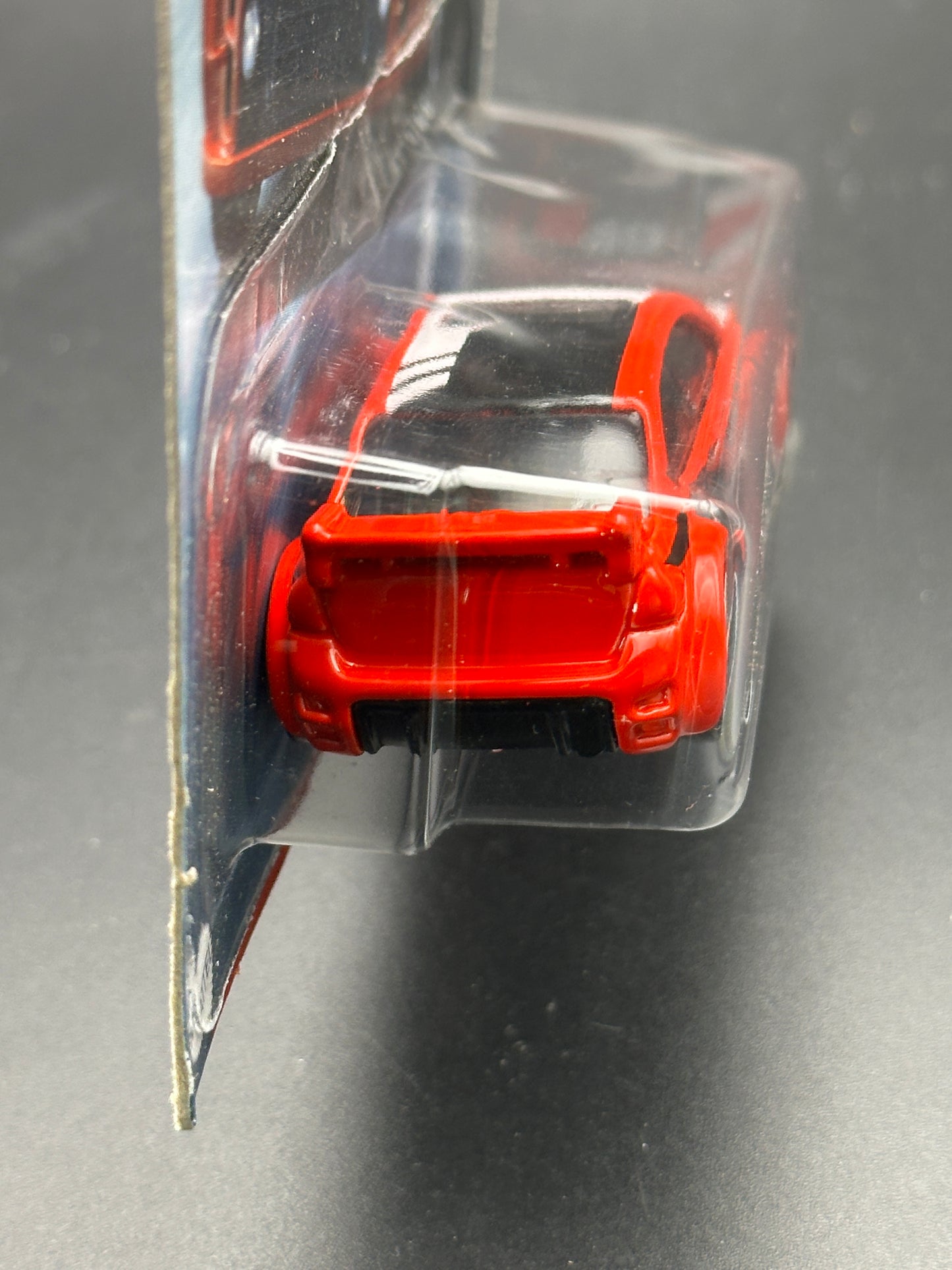 HOT WHEELS - 08 FORD FOCUS (2021) - HW CULT RACERS SERIES 1/5