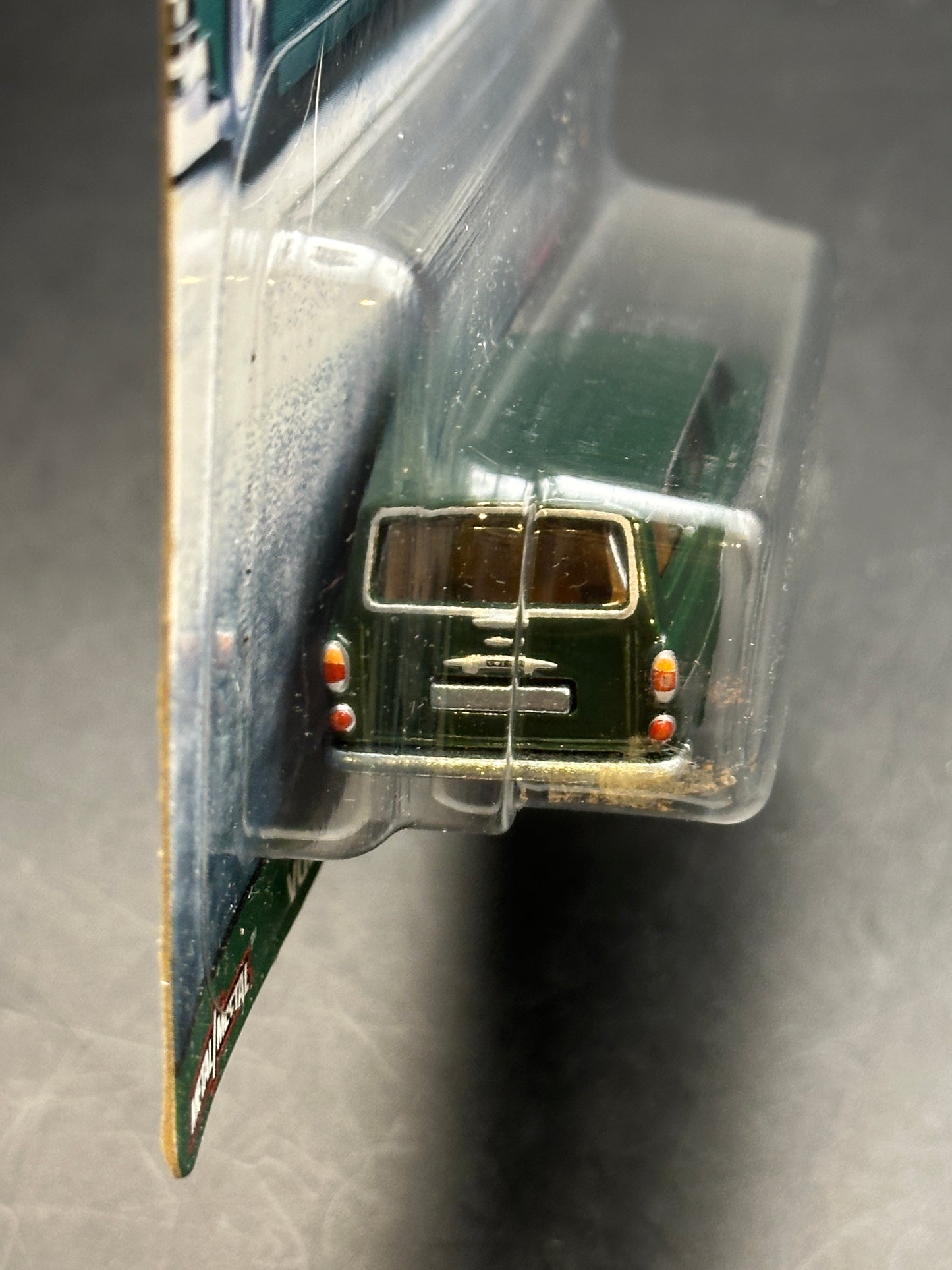 HOT WHEELS - VOLVO P220 AMAZON WAGON (2021) - FAST WAGONS 3/5