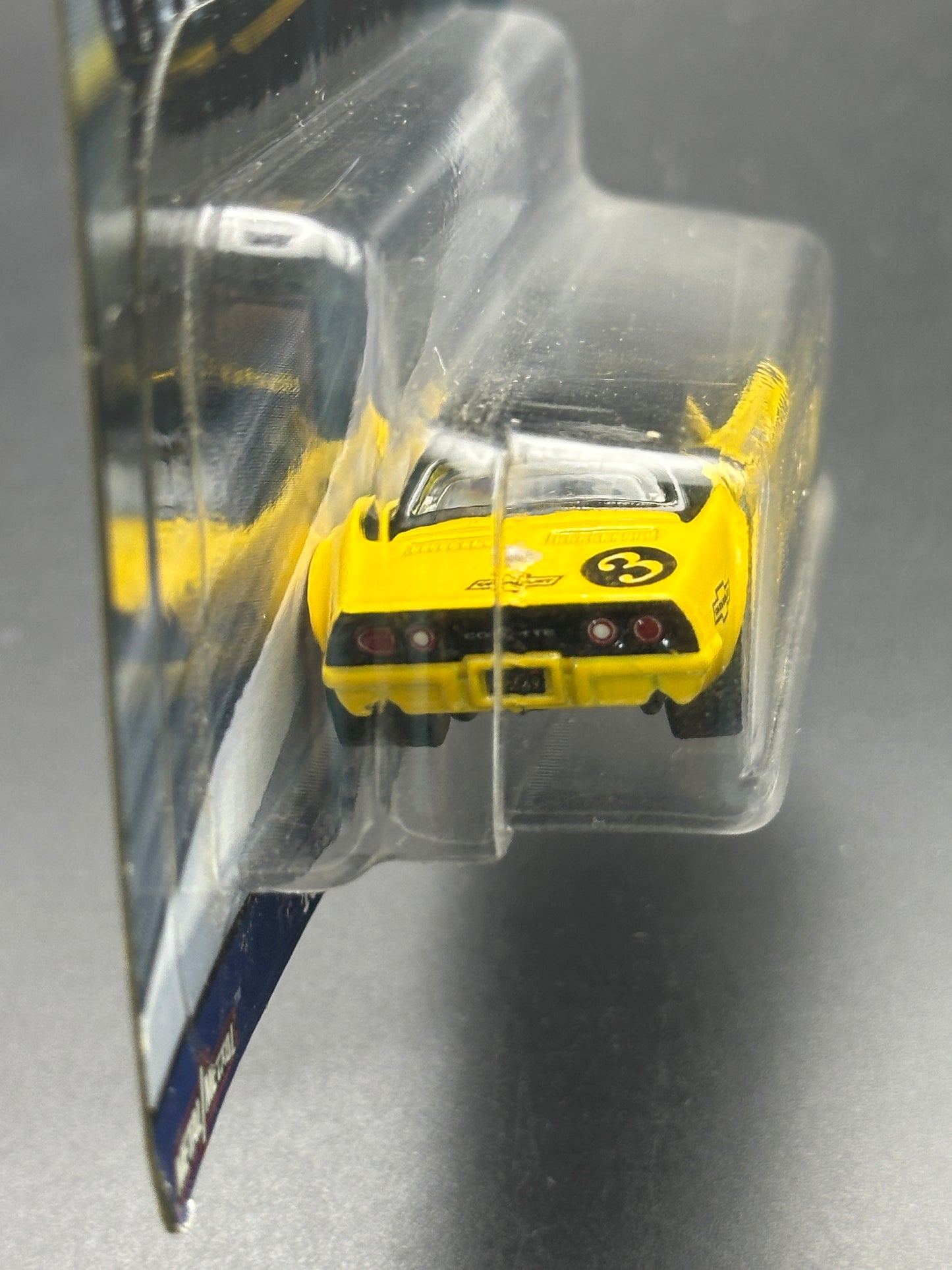 HOT WHEELS - 69 COPO CORVETTE (2018) - CAR CULTURE - CIRCUIT LEGENDS 2/5