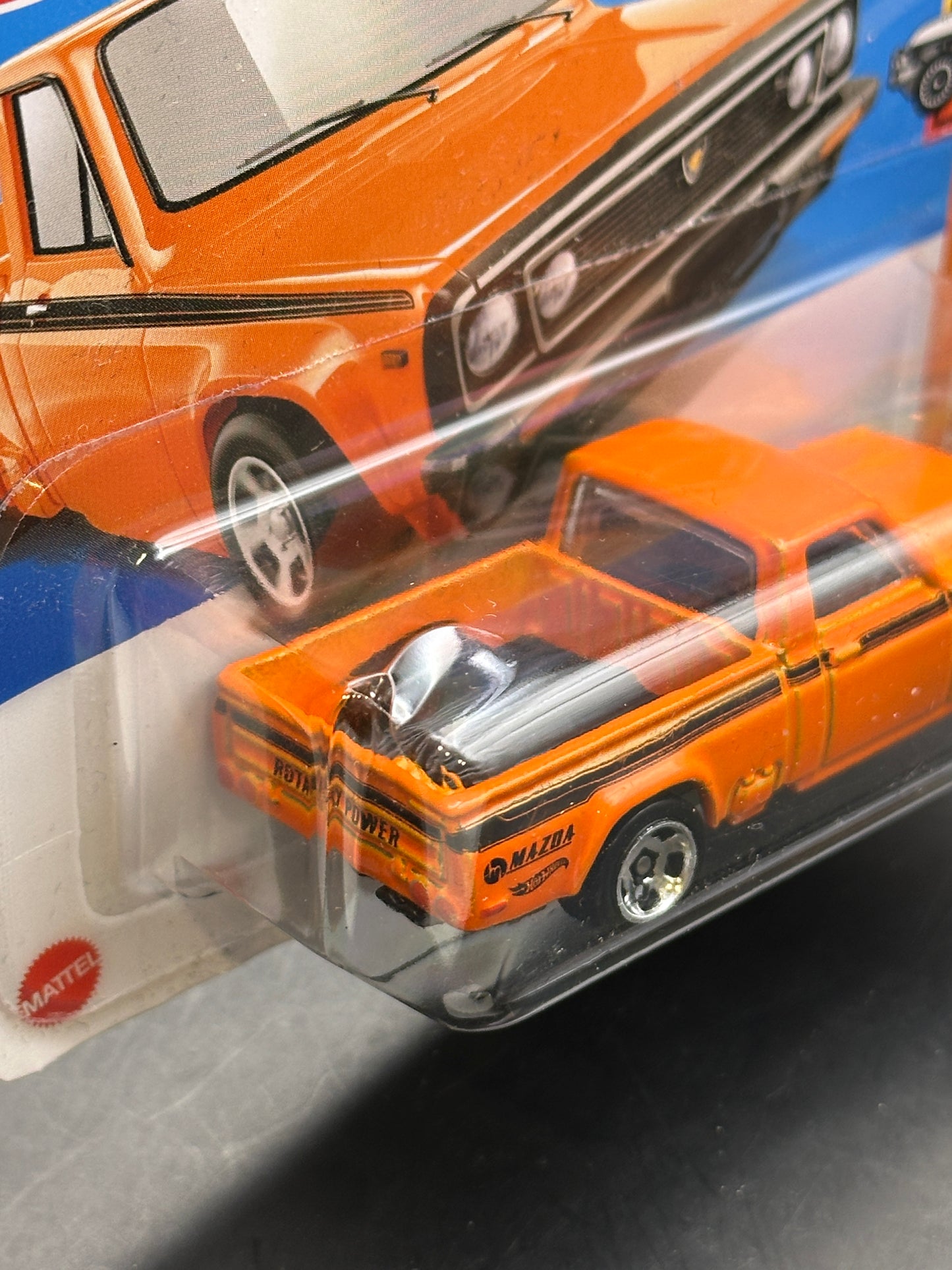 HOT WHEELS - MAZDA REPU (2022) - HW HOT TRUCKS 2/10