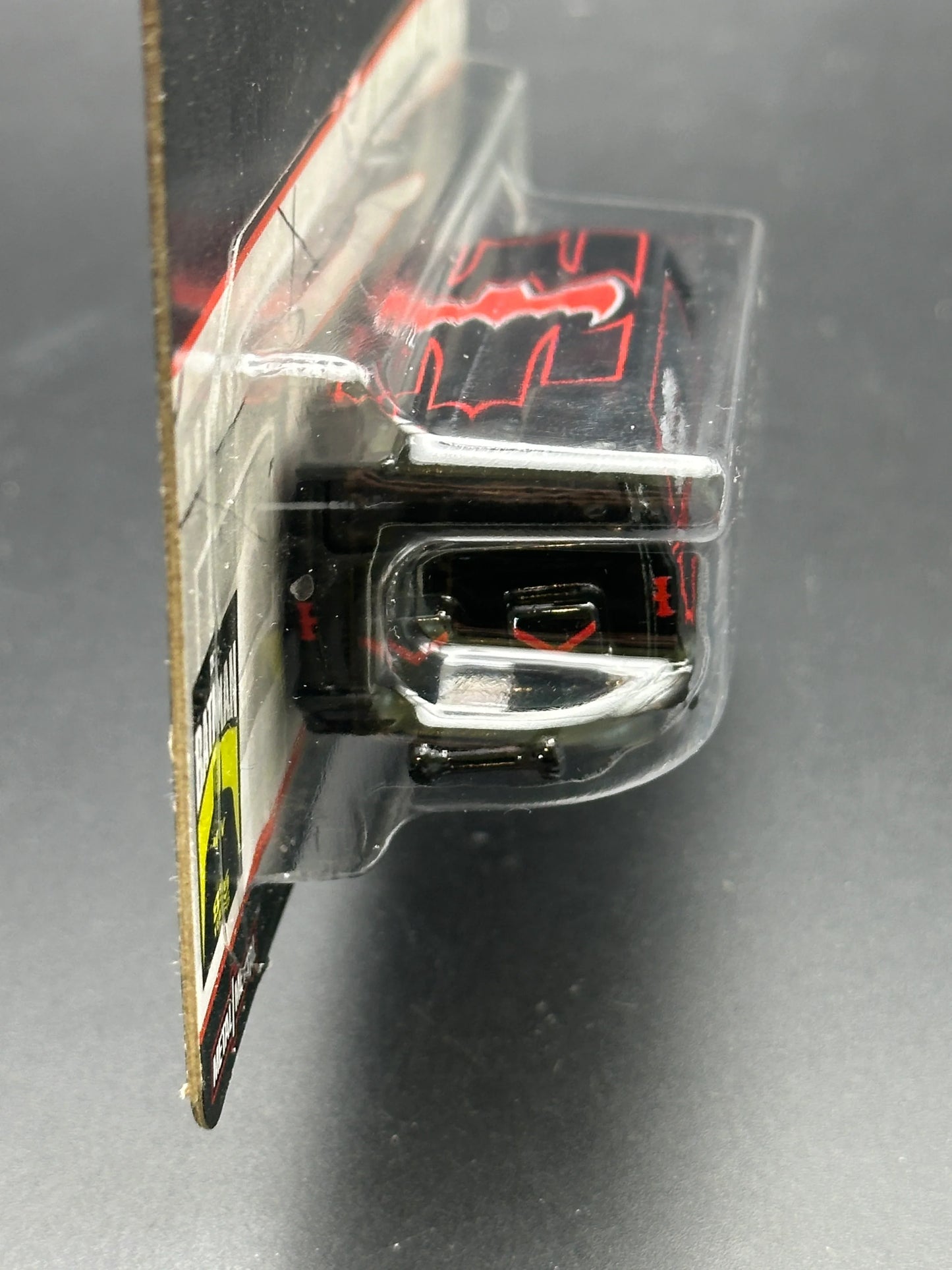 HOT WHEELS - BATMAN 1985 CHEVY ASTRO VAN (2024) - MIX 5 - POP CULTURE