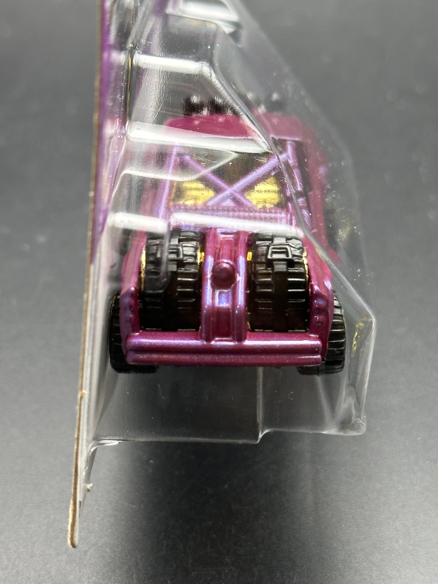 HOT WHEELS - 73 JEEP J10 (2024) - 57th ANNIVERSARY 3/6