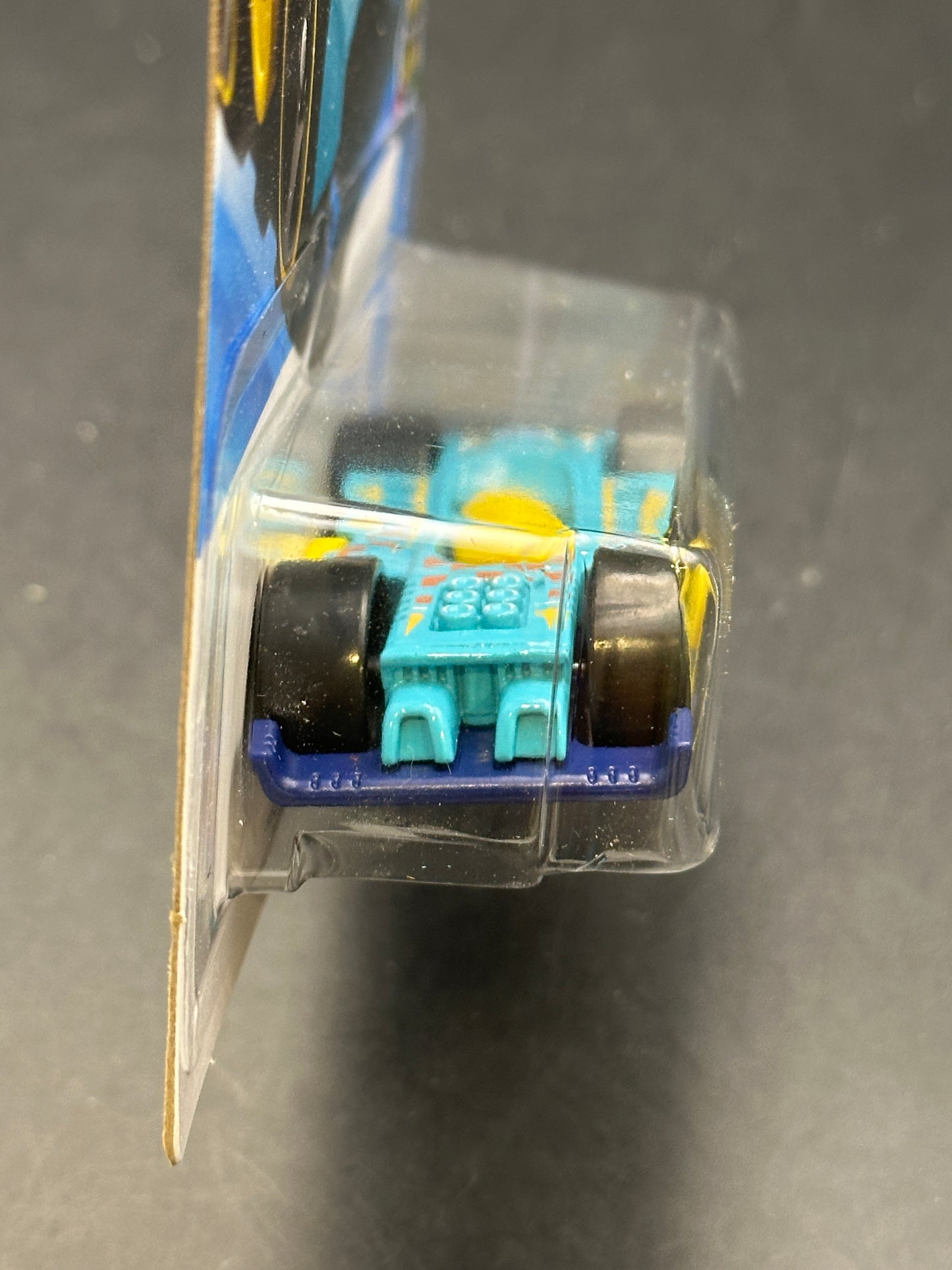 HOT WHEELS - FLIPPIN FAST (2026) - HW ALL DRIVERS WELCOME 2/5