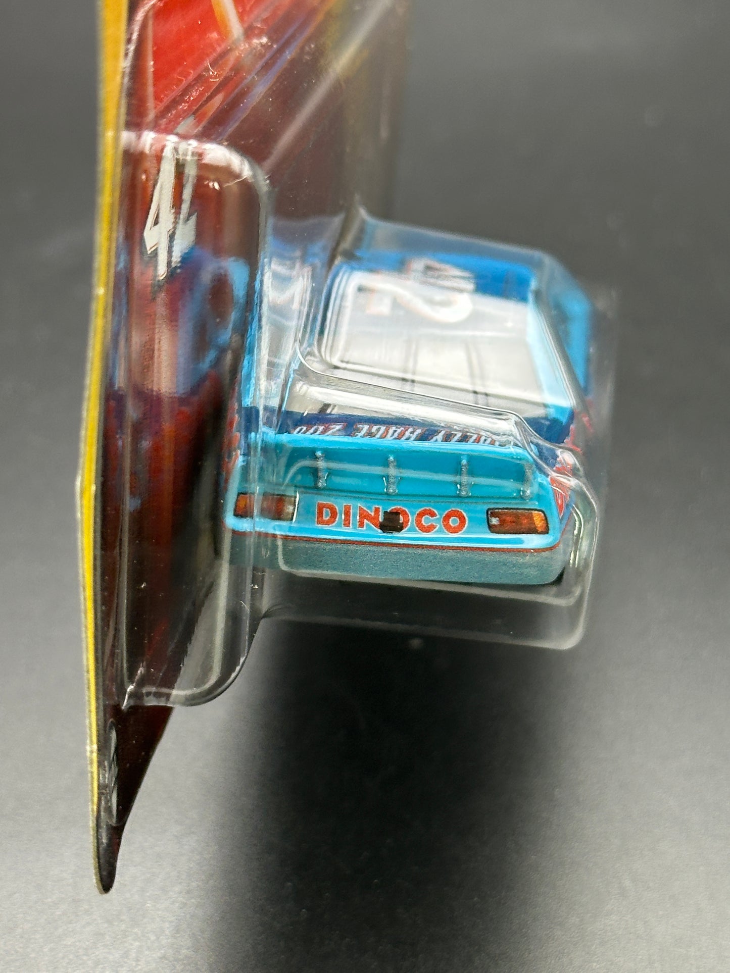 DISNEY PIXAR CARS - CAL WEATHERS - RADIATOR SPRINGS RACE AND RESCUE CARS - DIECAST