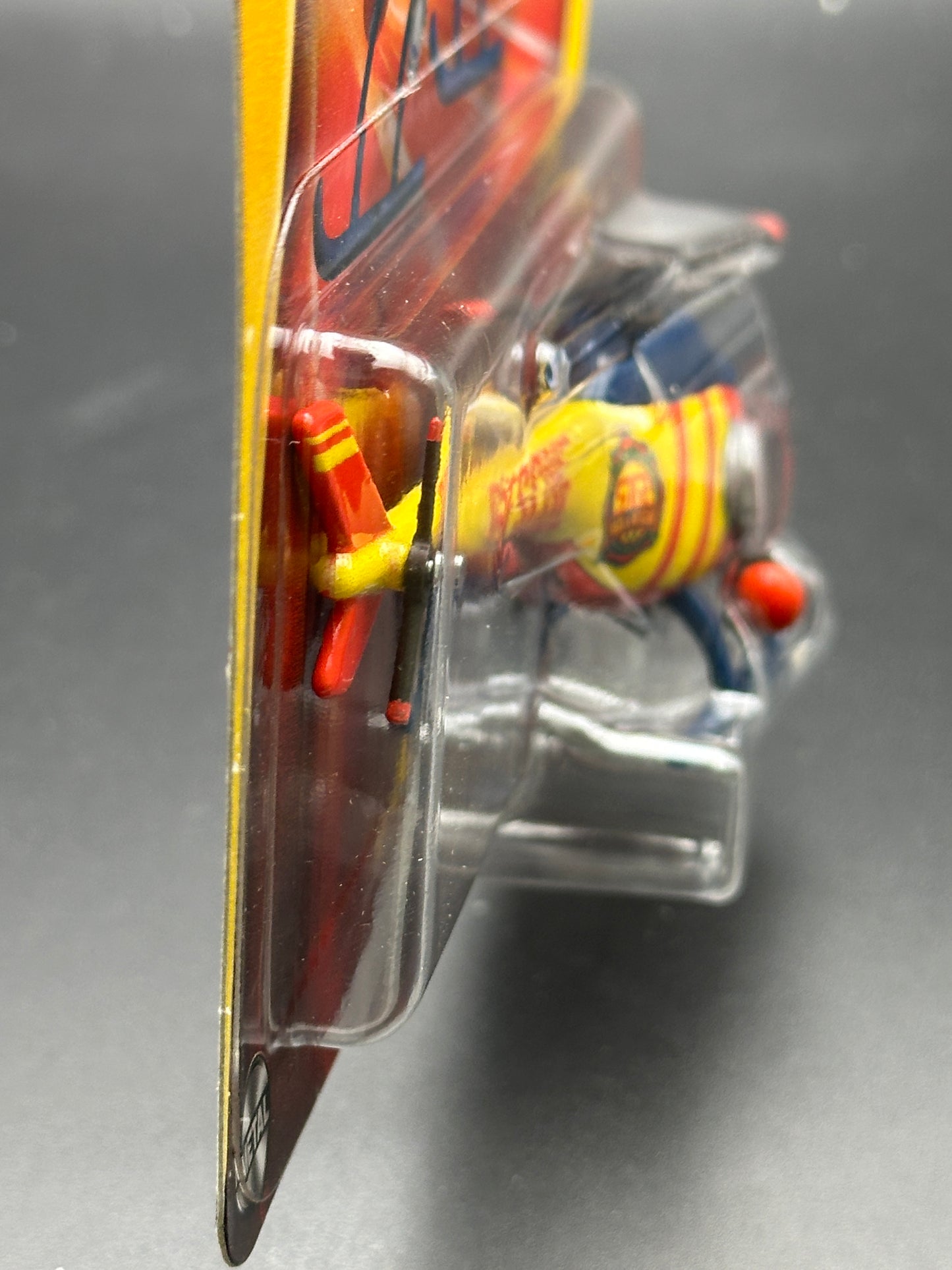 DISNEY PIXAR CARS - KATHY COPTER - RADIATOR SPRINGS RACE AND RESCUE CARS - DIECAST