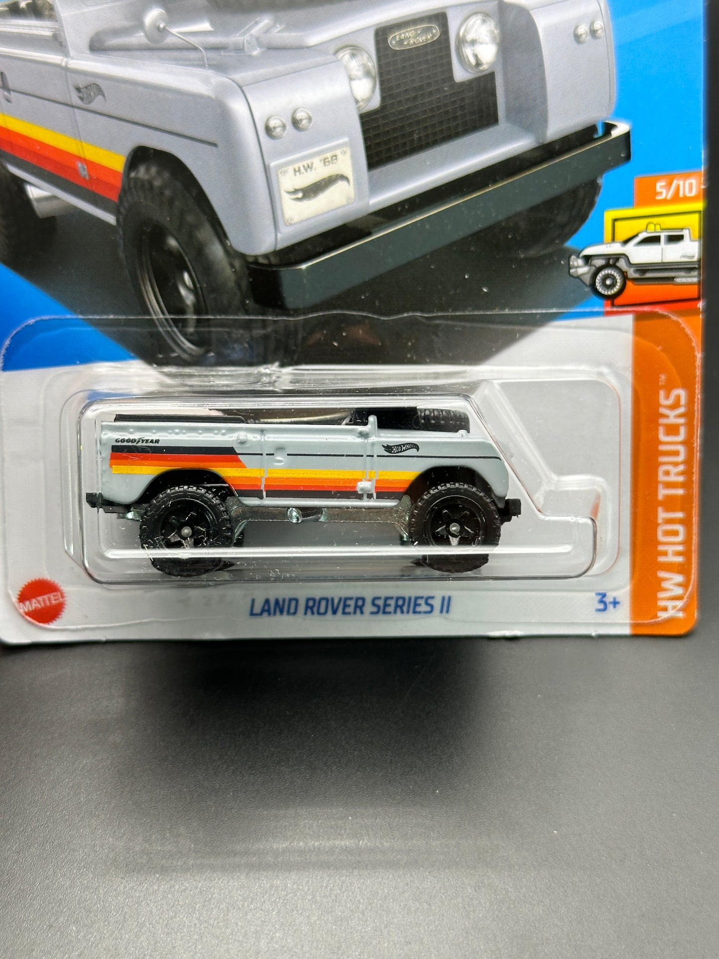 HOT WHEELS - LAND ROVER SERIES II (2024) - HW HOT TRUCKS 5/10
