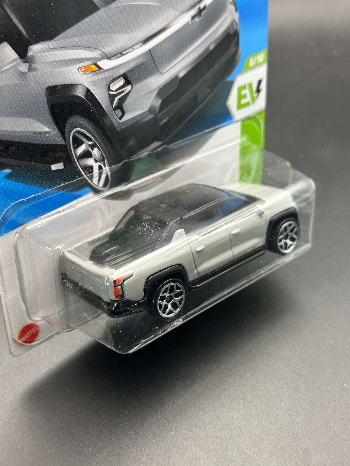 HOT WHEELS - SILVERADO EV RST (2025) - HW EV 6/10