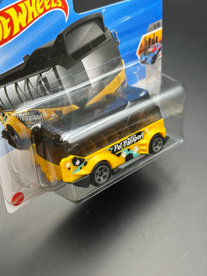 HOT WHEELS - KOWLOON’D HYPERVAN (2025) - HW METRO 1/5