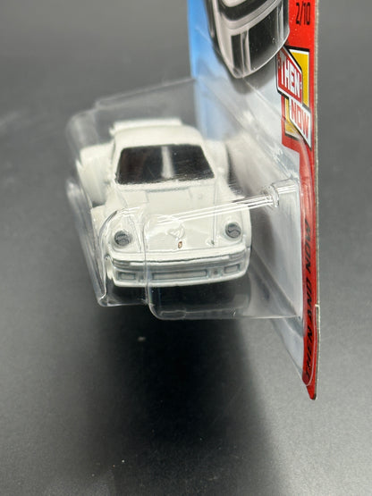 HOT WHEELS - PORSCHE 934 TURBO RSR (2018) - HW THEN AND NOW 2/10