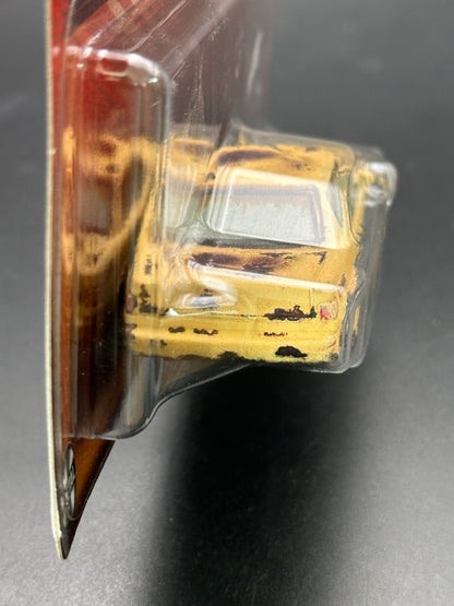 DISNEY PIXAR CARS - DONNA PITTS - CARS - DIECAST