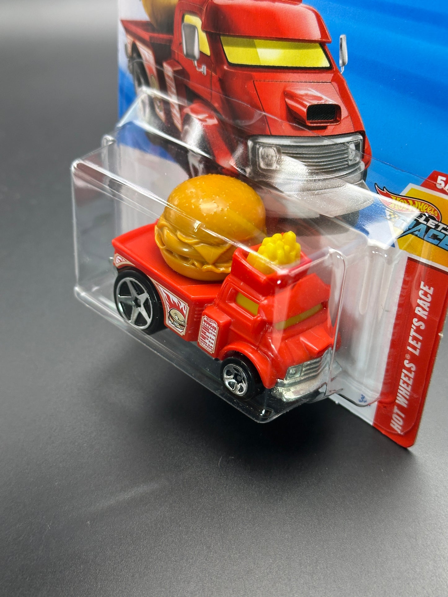 HOT WHEELS - BUNS OF STEEL (2025) - HW LETS RACE 5/5