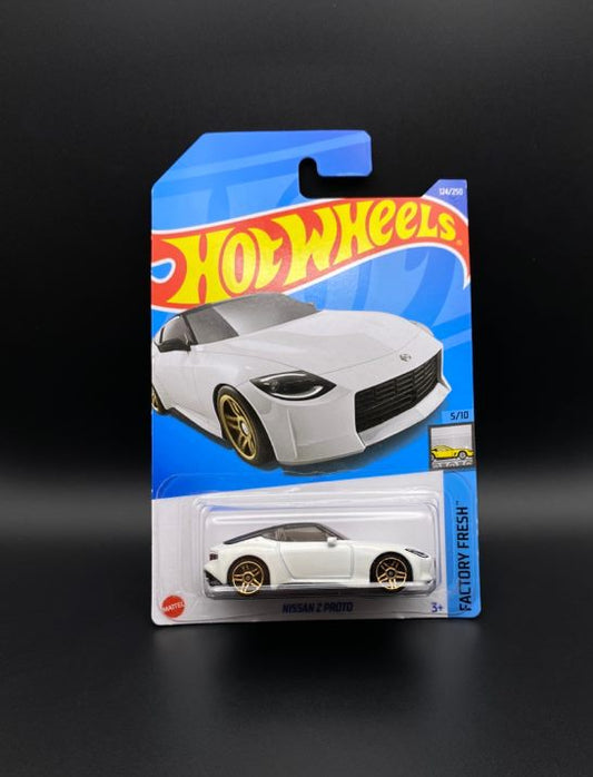 HOT WHEELS - NISSAN Z PROTRO (2022) - FACTORY FRESH 5/10
