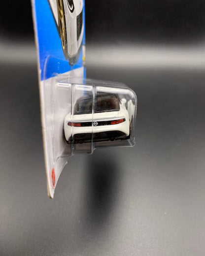 HOT WHEELS - NISSAN Z PROTRO (2022) - FACTORY FRESH 5/10