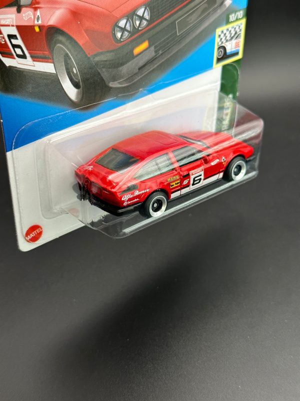 HOT WHEELS - ALFA ROMEO GTV6 3.0 (2023) - RETRO RACERS 10/10